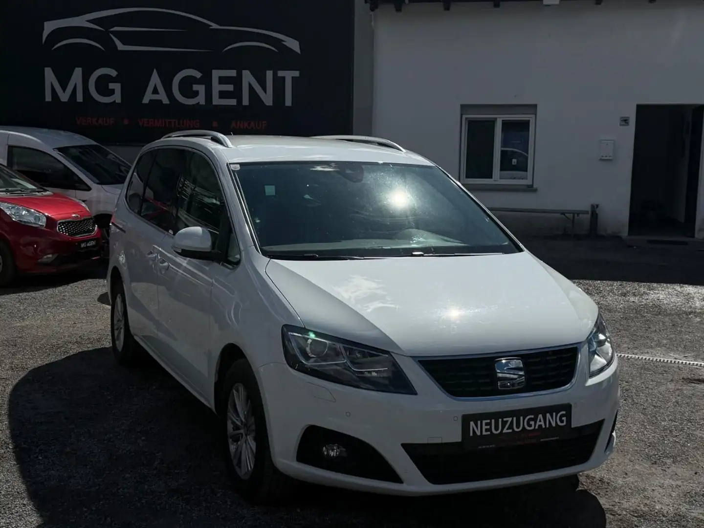 SEAT Alhambra 2.0 TDI Executive 4Drive Weiß - 1