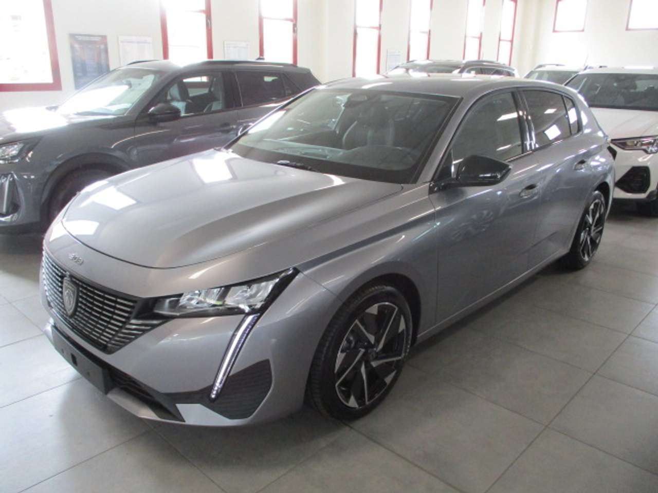 Peugeot 308 308 1.5 bluehdi Allure 130CV EAT8 - KM0