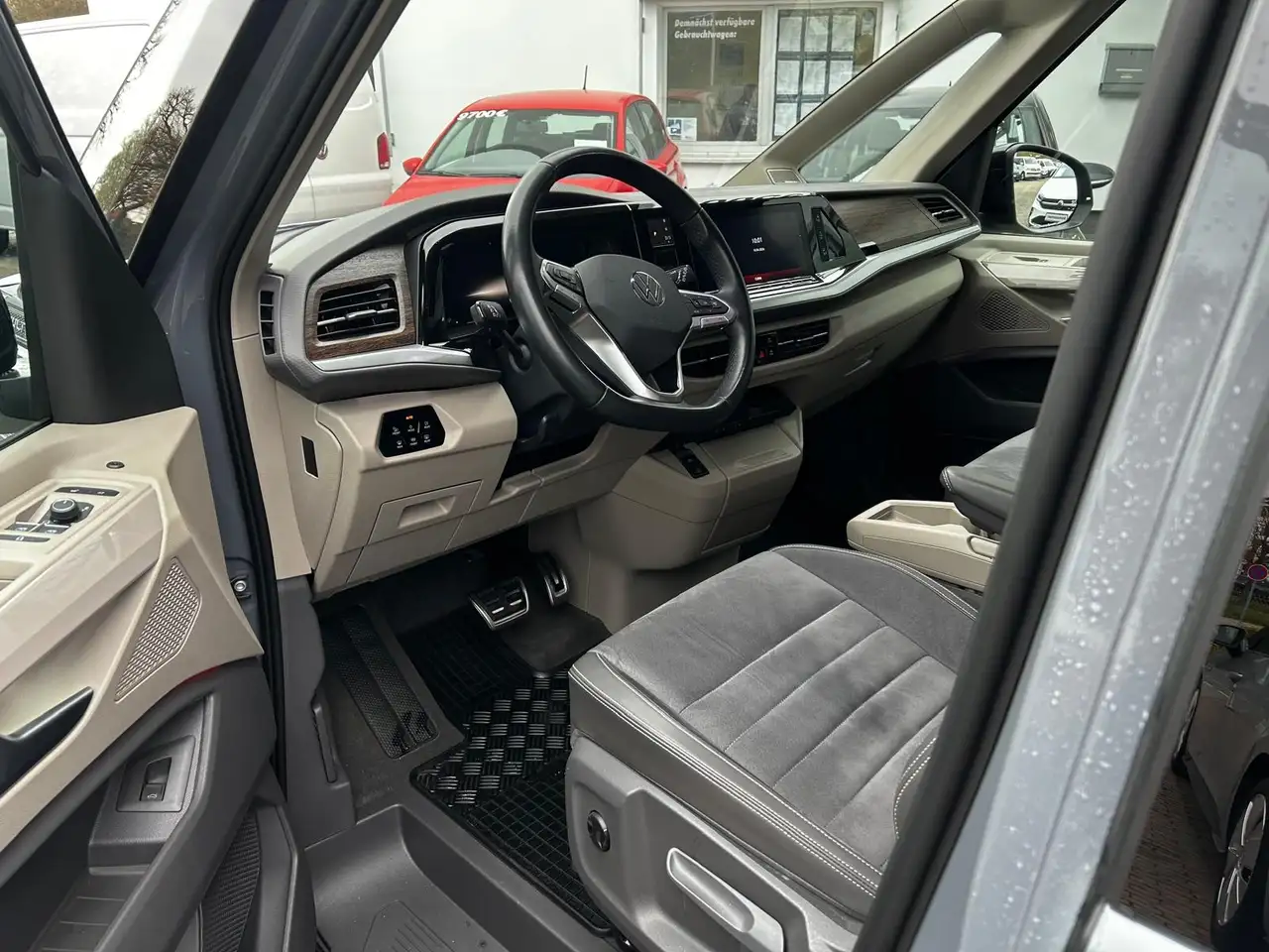 Volkswagen T7 Multivan 2.0 TDI DSG Style 7