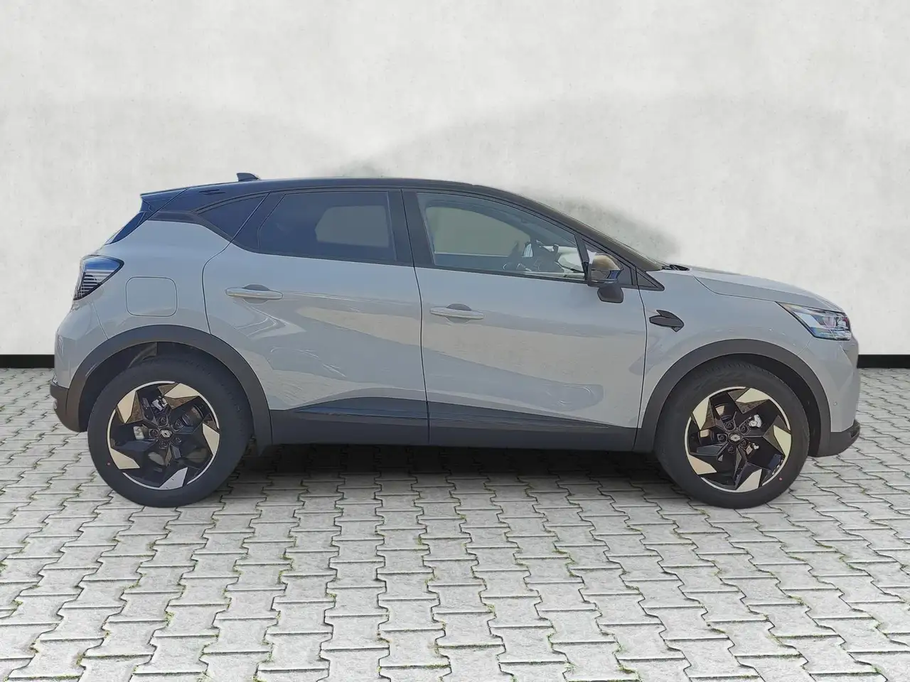 Renault Captur 140 Mild-Hybrid Techno 360Grad Kamera Nav 9