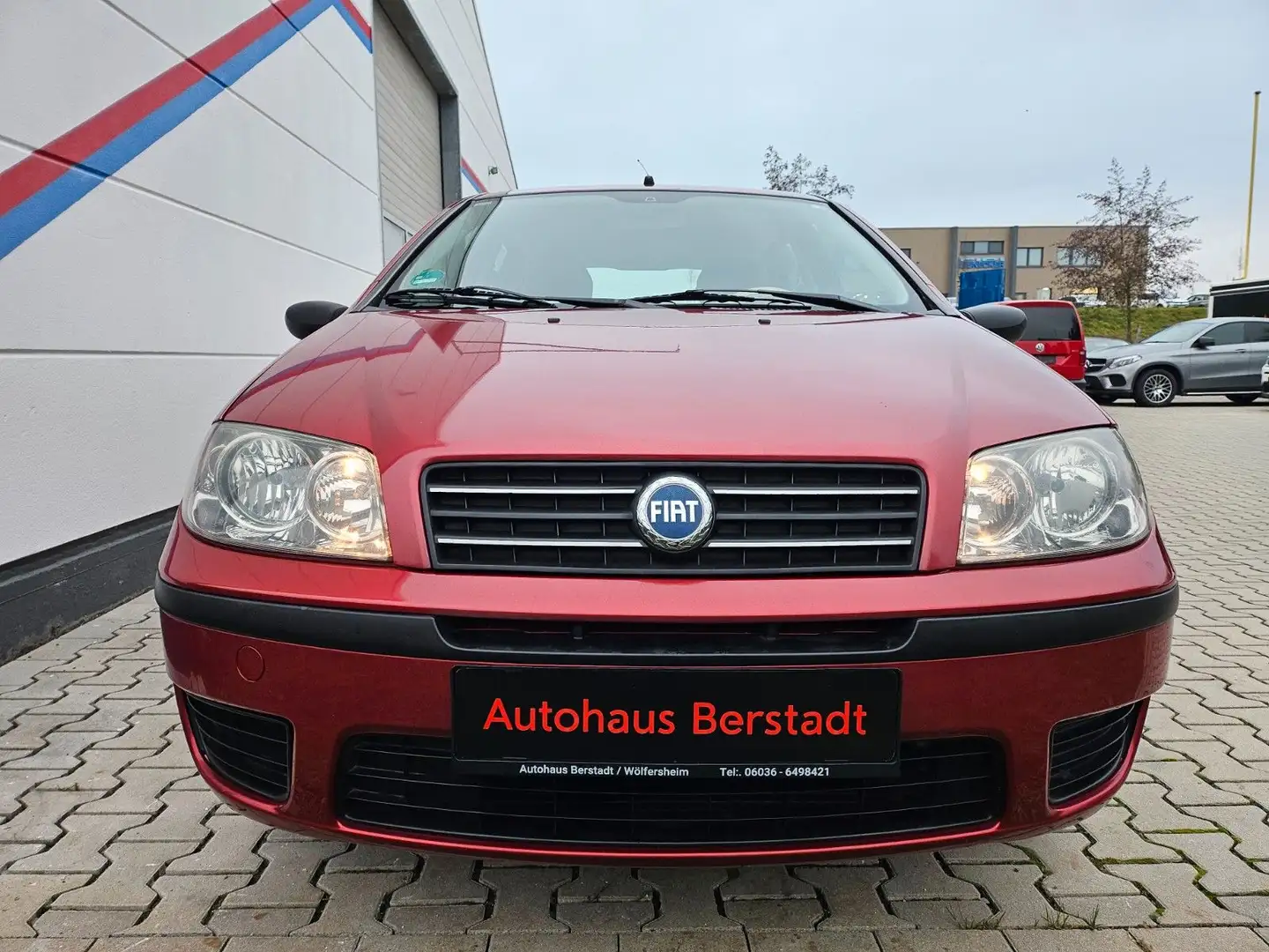 Fiat Punto 1.2 Active 60PS*TÜV-AU-NEU-11-2027*1-Hand* Rood - 2