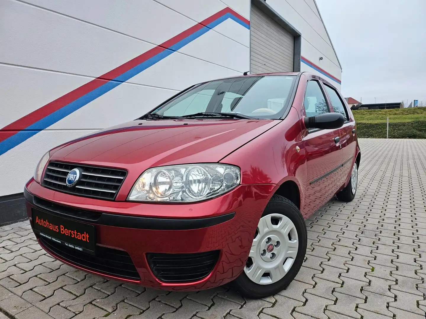 Fiat Punto 1.2 Active 60PS*TÜV-AU-NEU-11-2027*1-Hand* Rood - 1