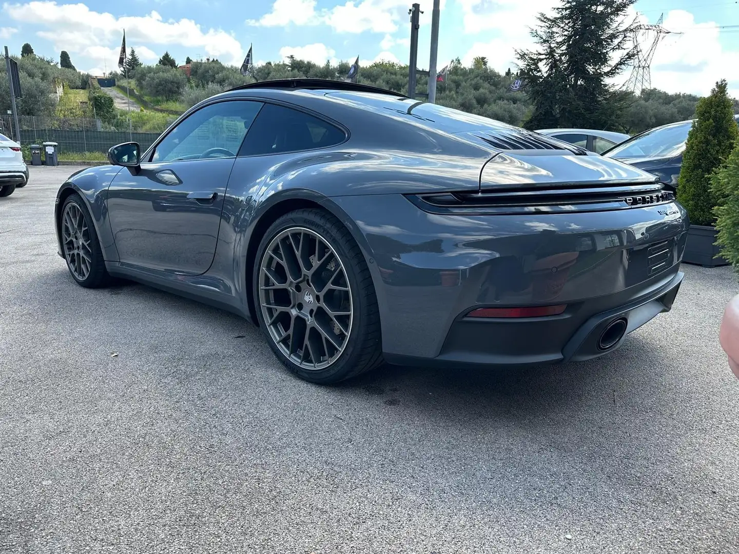 Porsche 992 911 Coupe 3.0 Carrera 394cv auto/SPORTCH/TETTO/LED Gris - 2