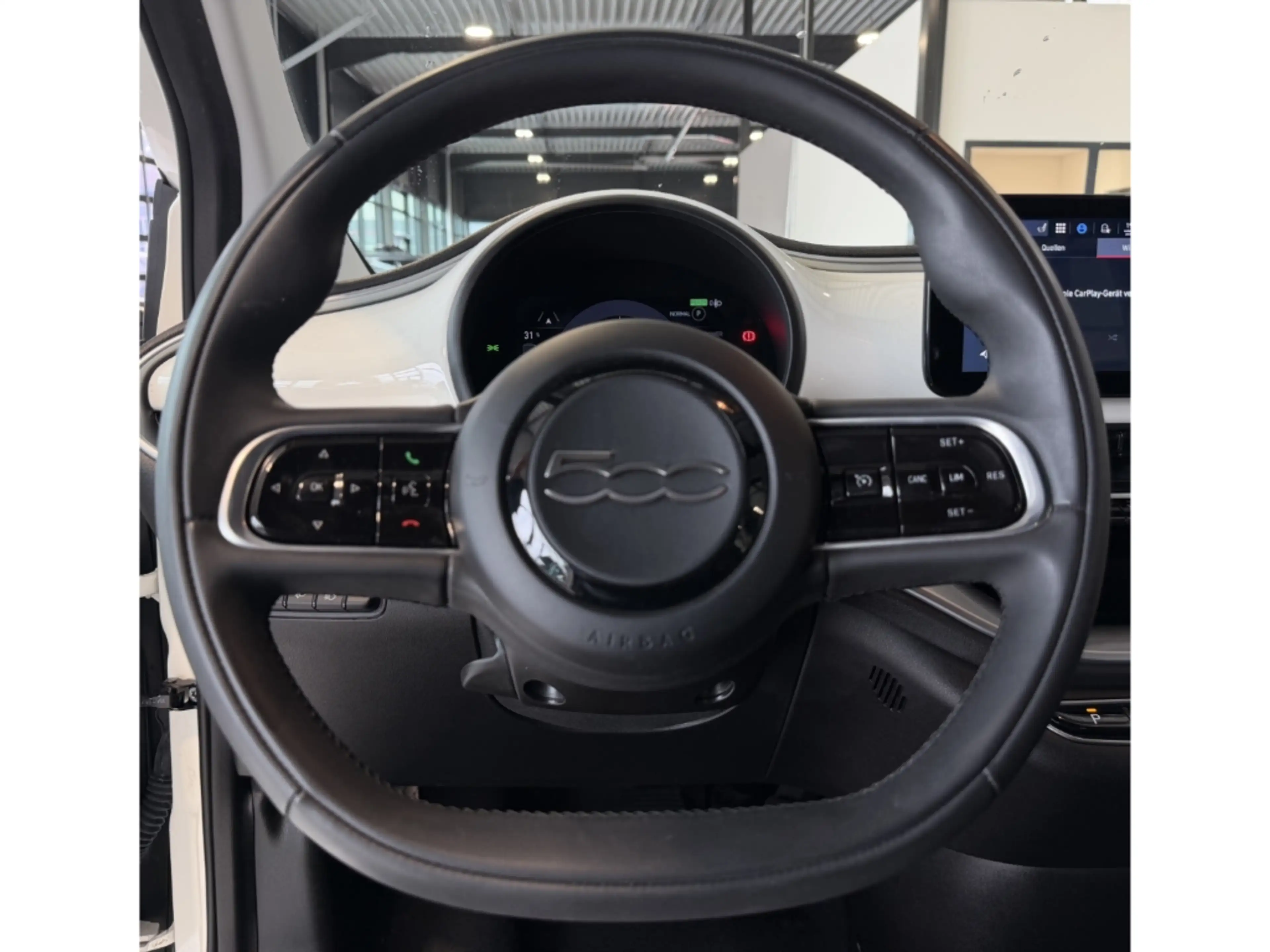 Fiat 500 e Icon *Sitzheizung *Apple Car Play *Tempomat — photo 14