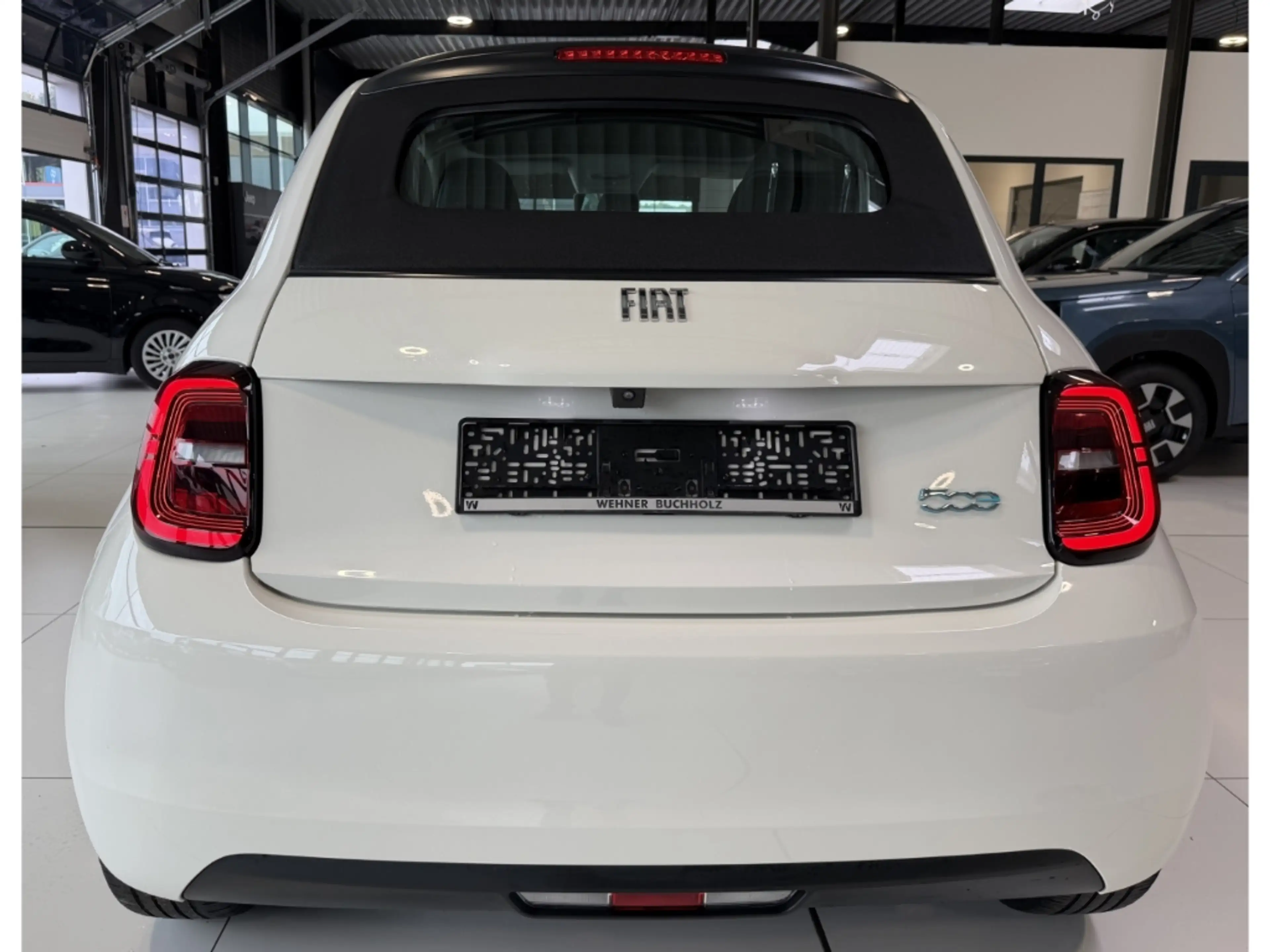 Fiat 500 e Icon *Sitzheizung *Apple Car Play *Tempomat — photo 6