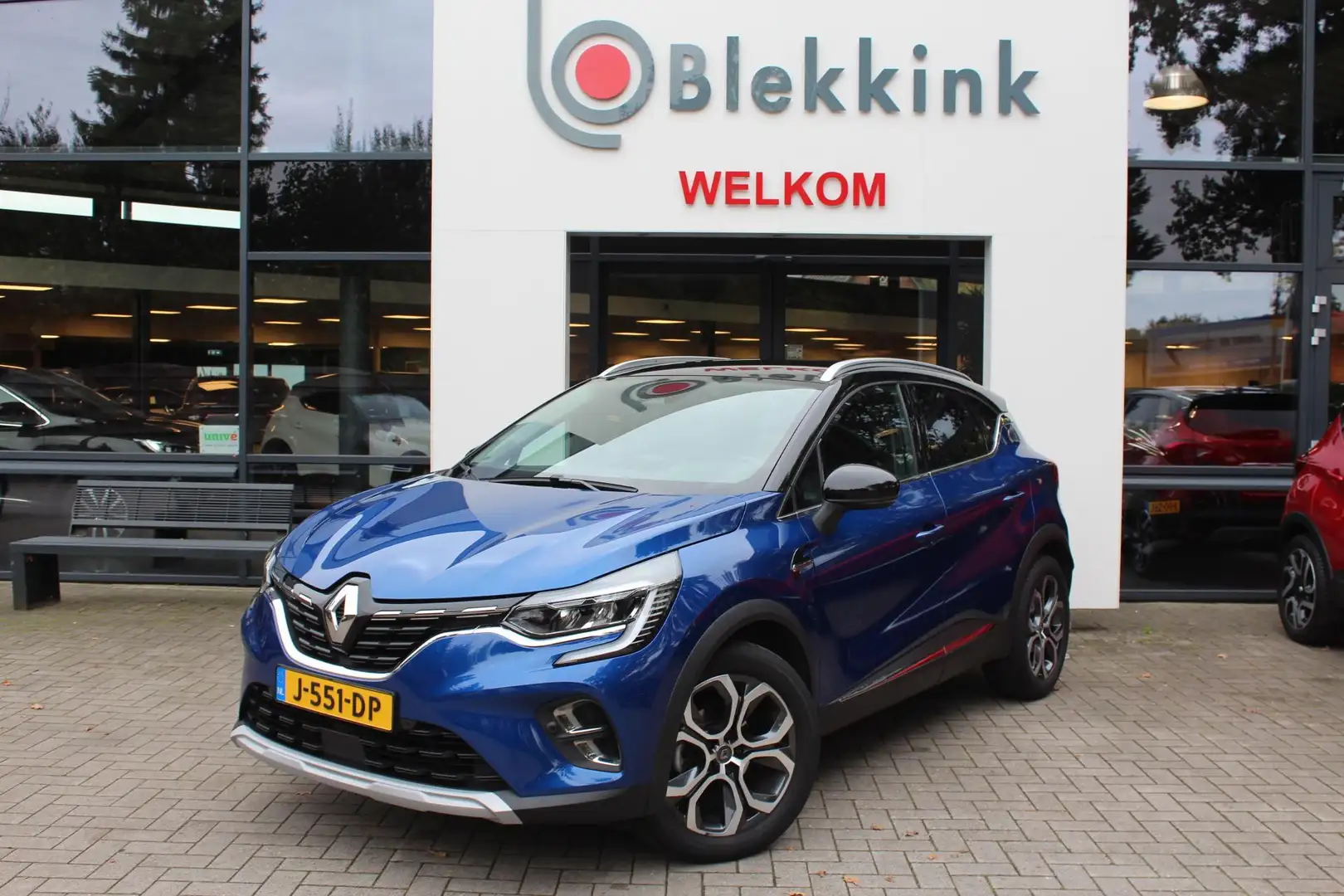 Renault Captur 1.3 TCe 155 Automaat Edition One Blauw - 2