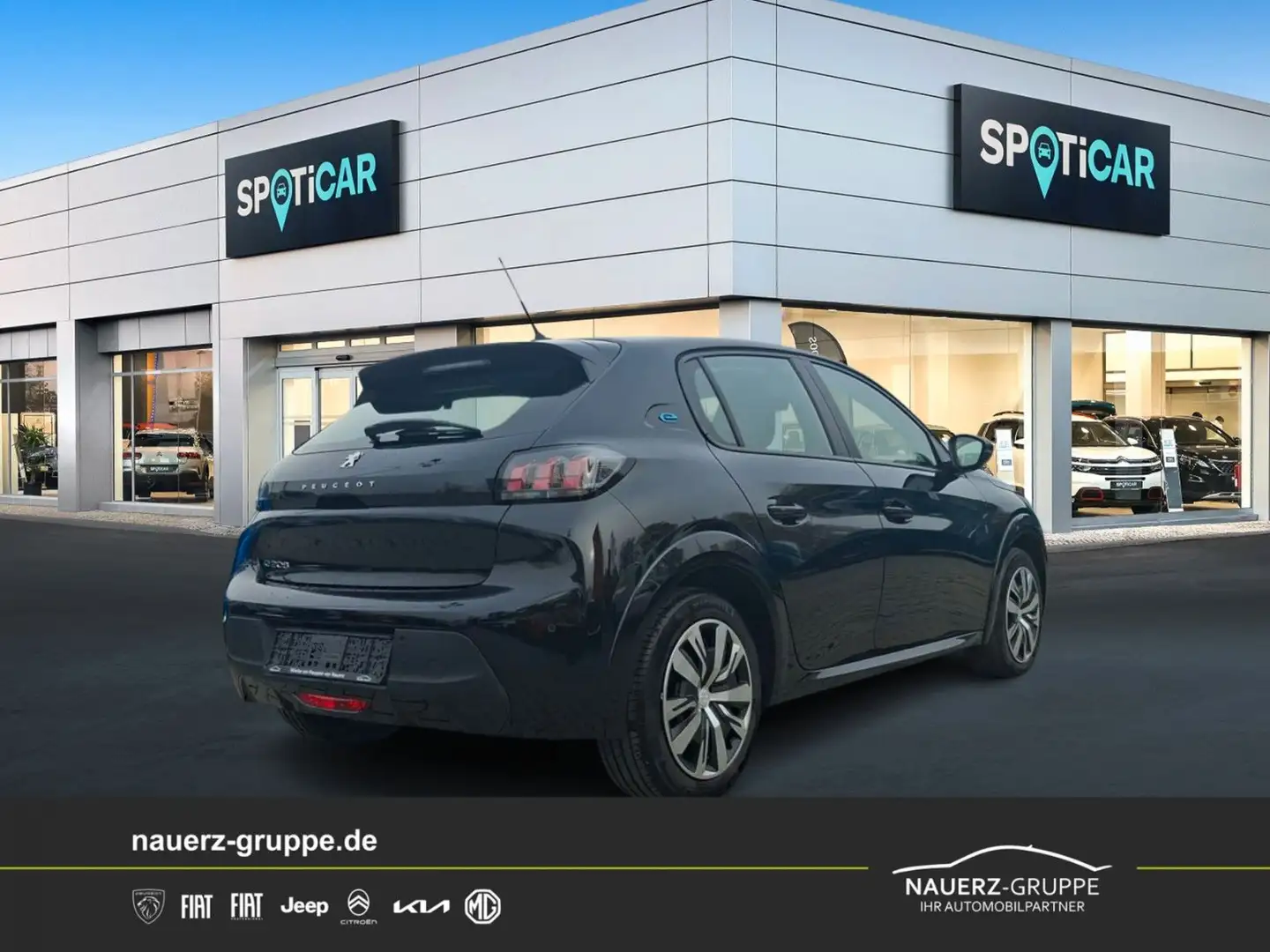 Peugeot 208 e- Active Pack Schwarz - 2