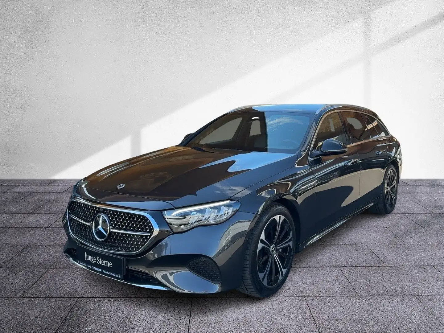 Mercedes-Benz E 300 de 4M T NP € 74.305.- DISTR LED KAM SHZ Grau - 2