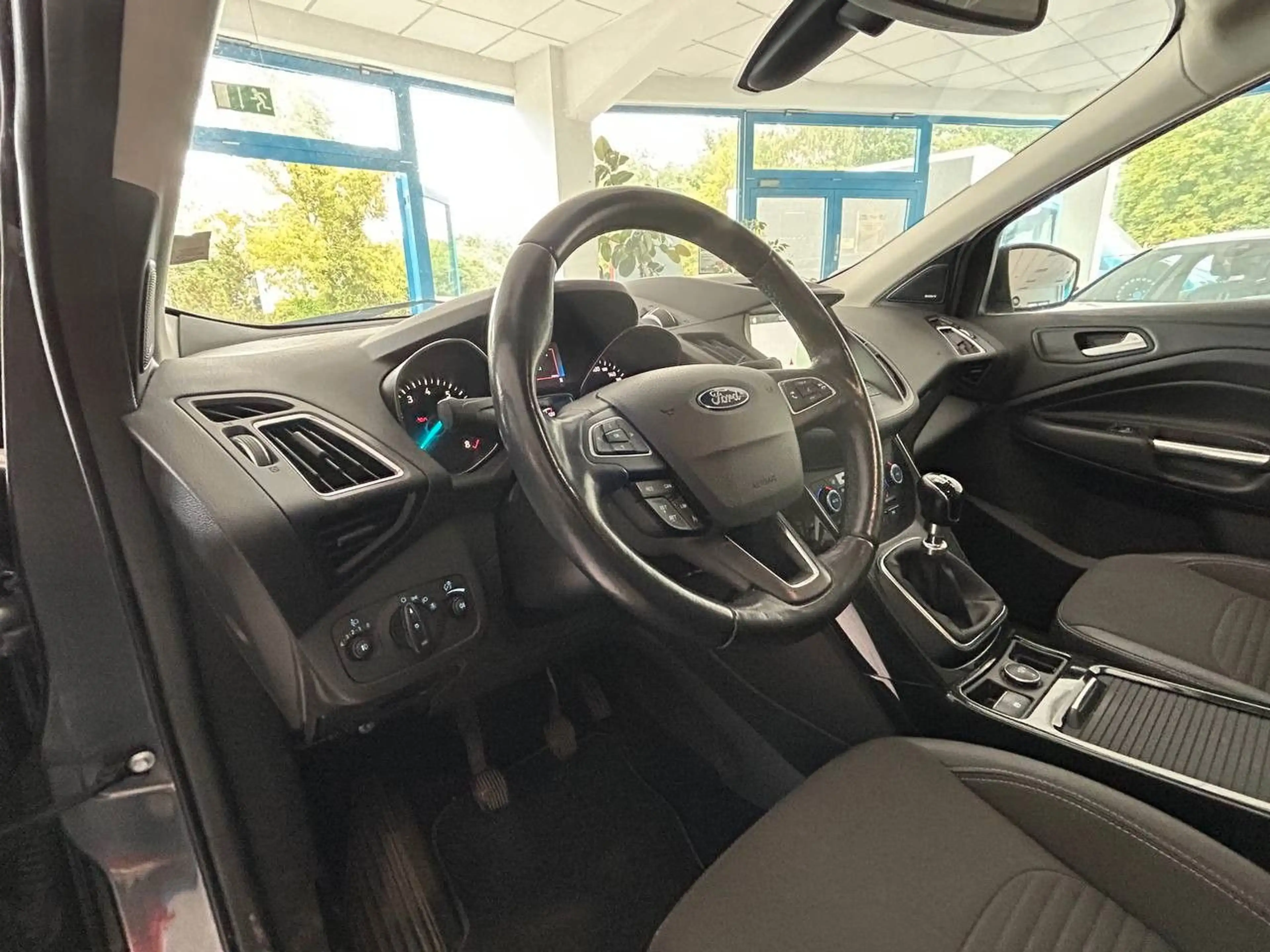 Ford Kuga Titanium Klima Navi Kamera Tempo PDC — photo 13