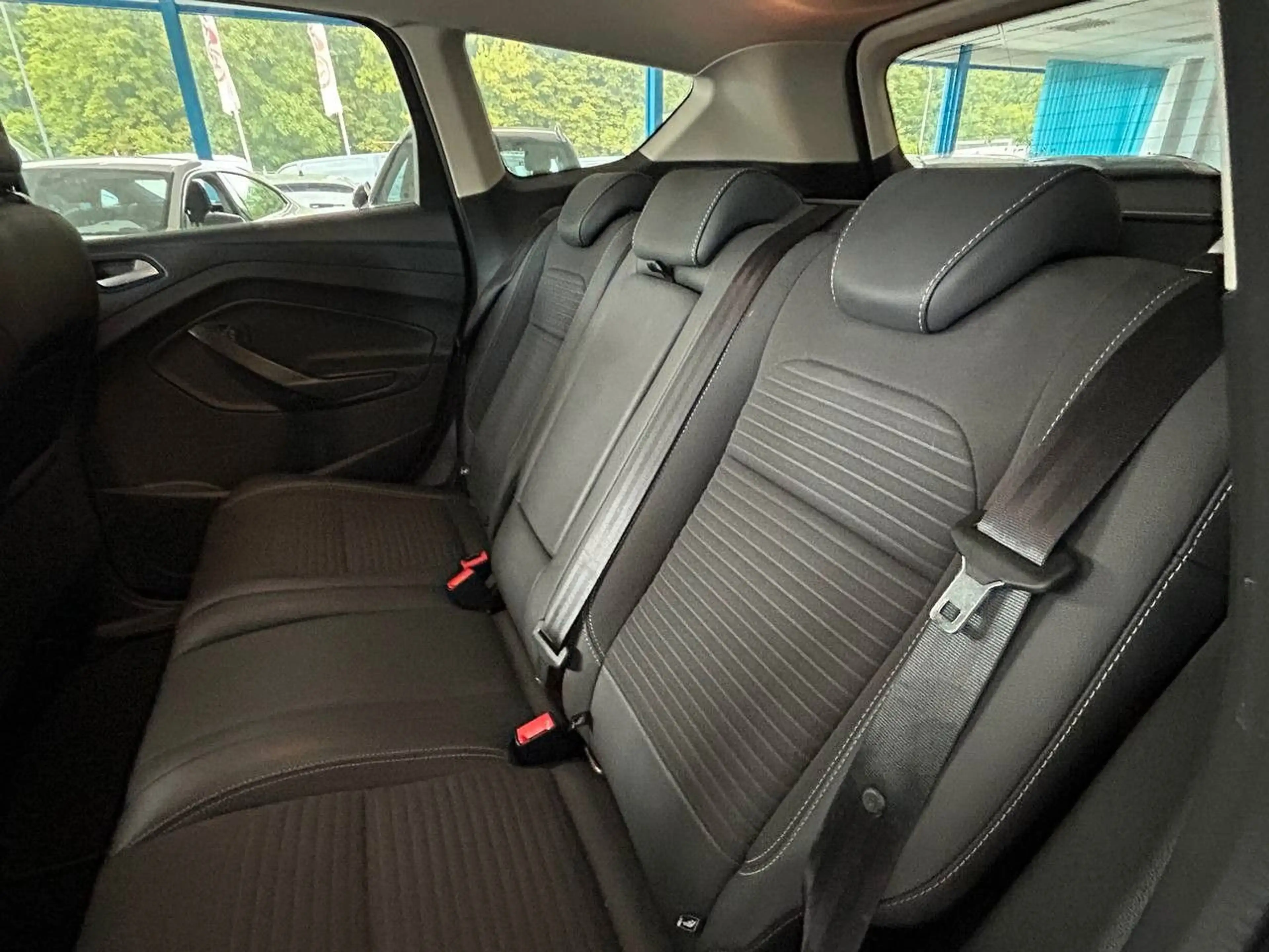 Ford Kuga Titanium Klima Navi Kamera Tempo PDC — photo 8