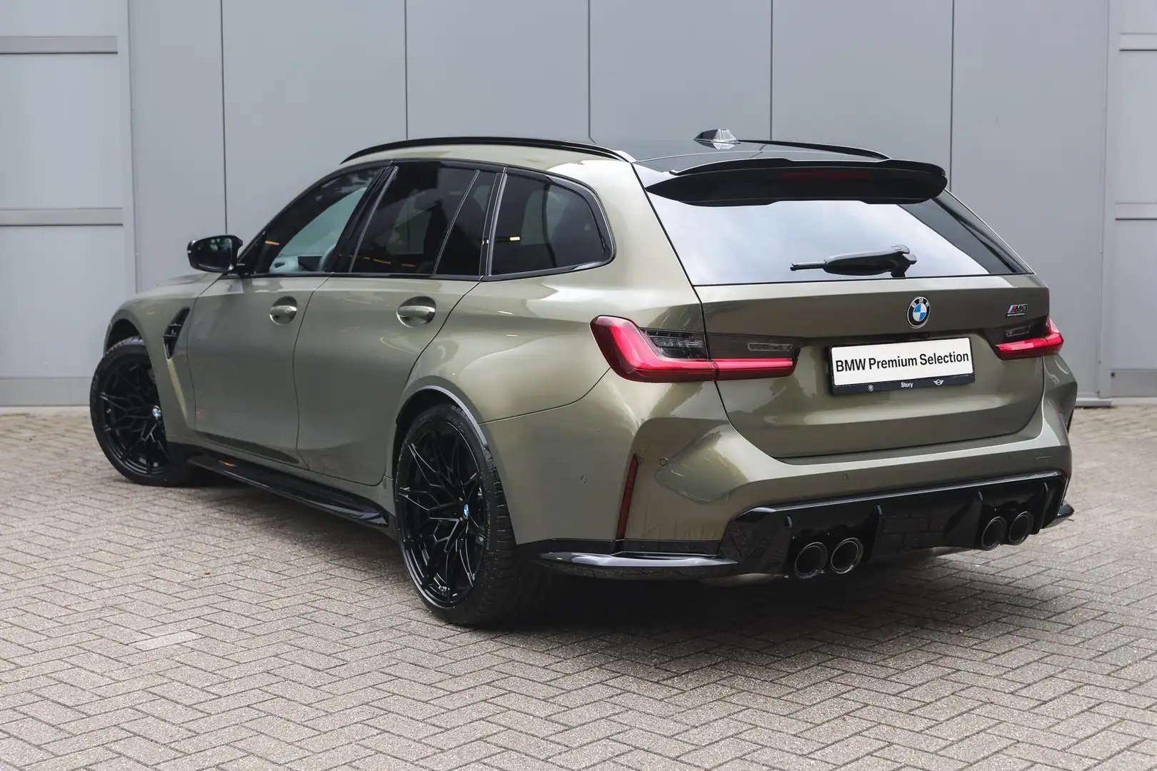 BMW M3 3 Serie Touring xDrive Competition High Executive Goud - 2