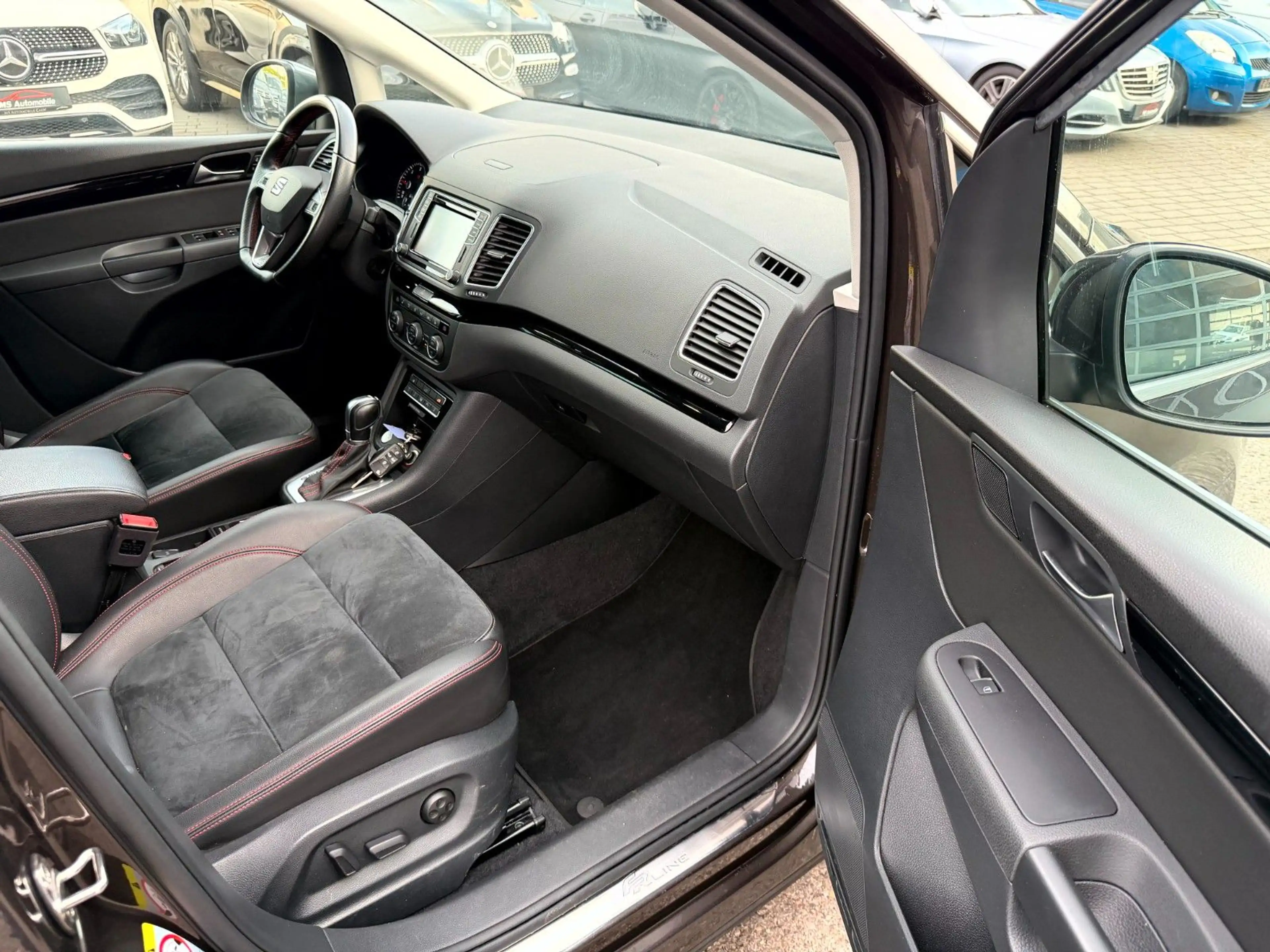 SEAT Alhambra 2.0 TDI FR-Line 4Drive DSG StandHz_7Sit — photo 12