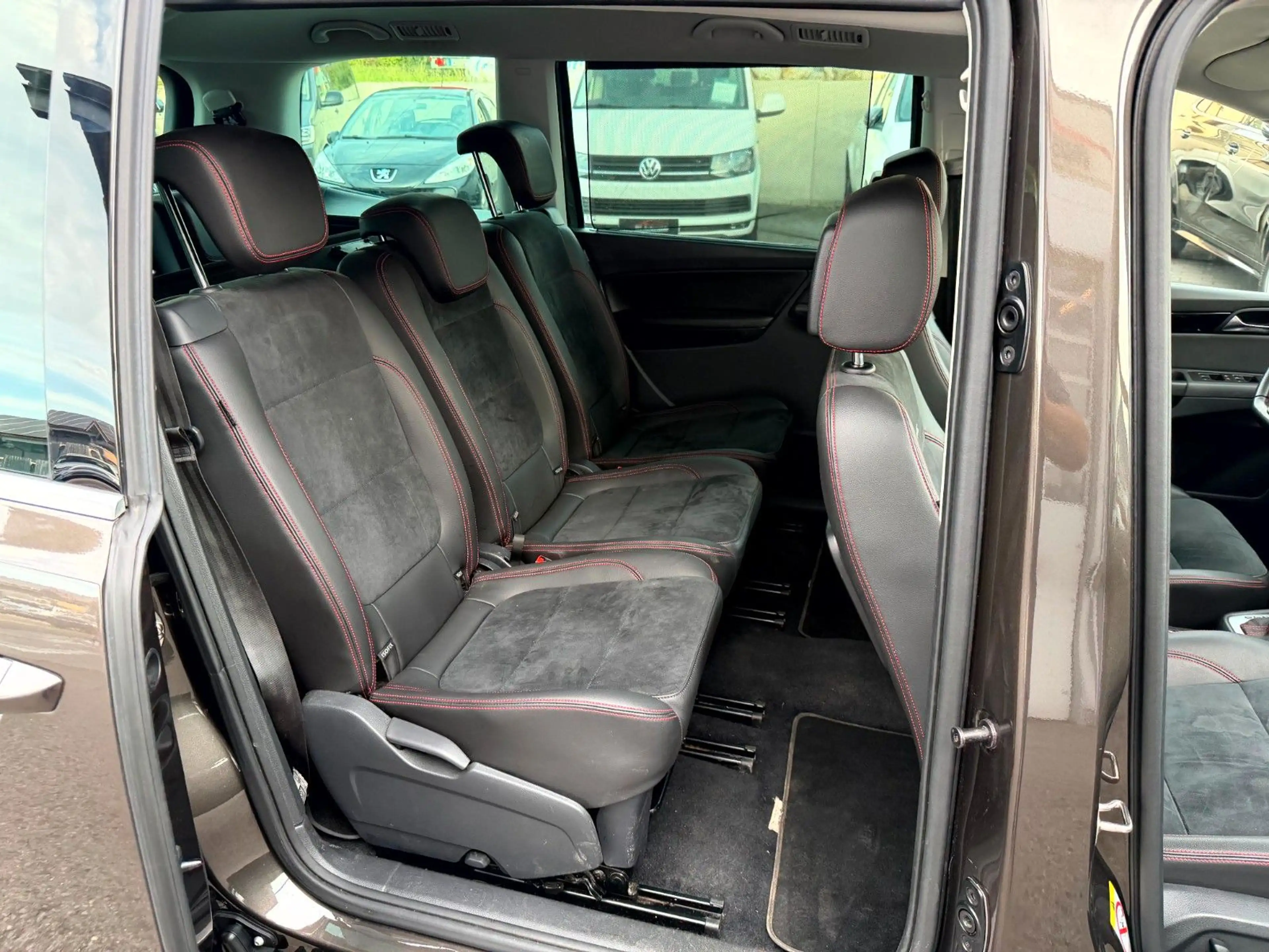 SEAT Alhambra 2.0 TDI FR-Line 4Drive DSG StandHz_7Sit — photo 11