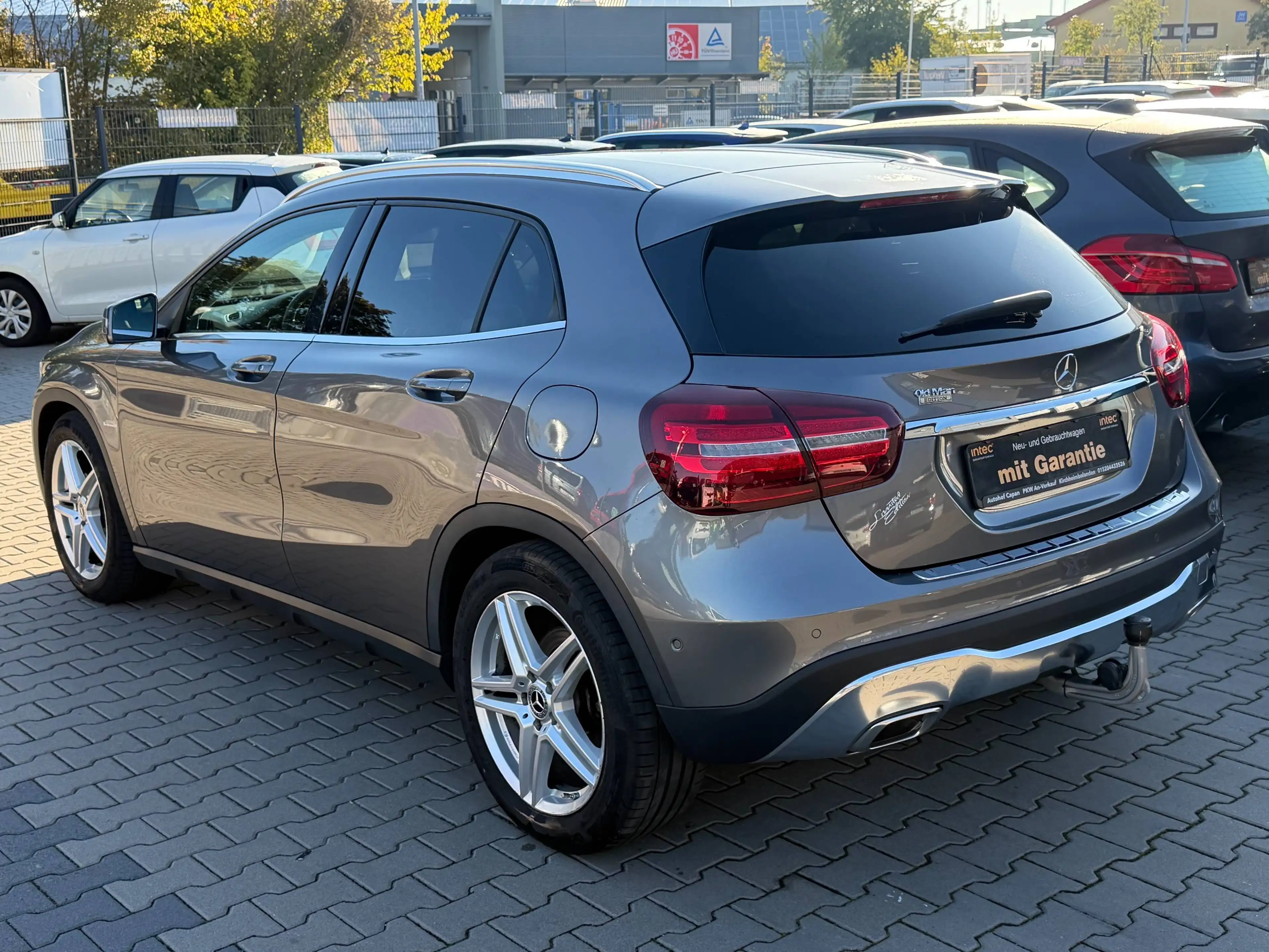 Mercedes-Benz GLA 200 GLA 200/Automatik/R-Kamera/T.Leder/2.Ha/Eu6/AHK — photo 6