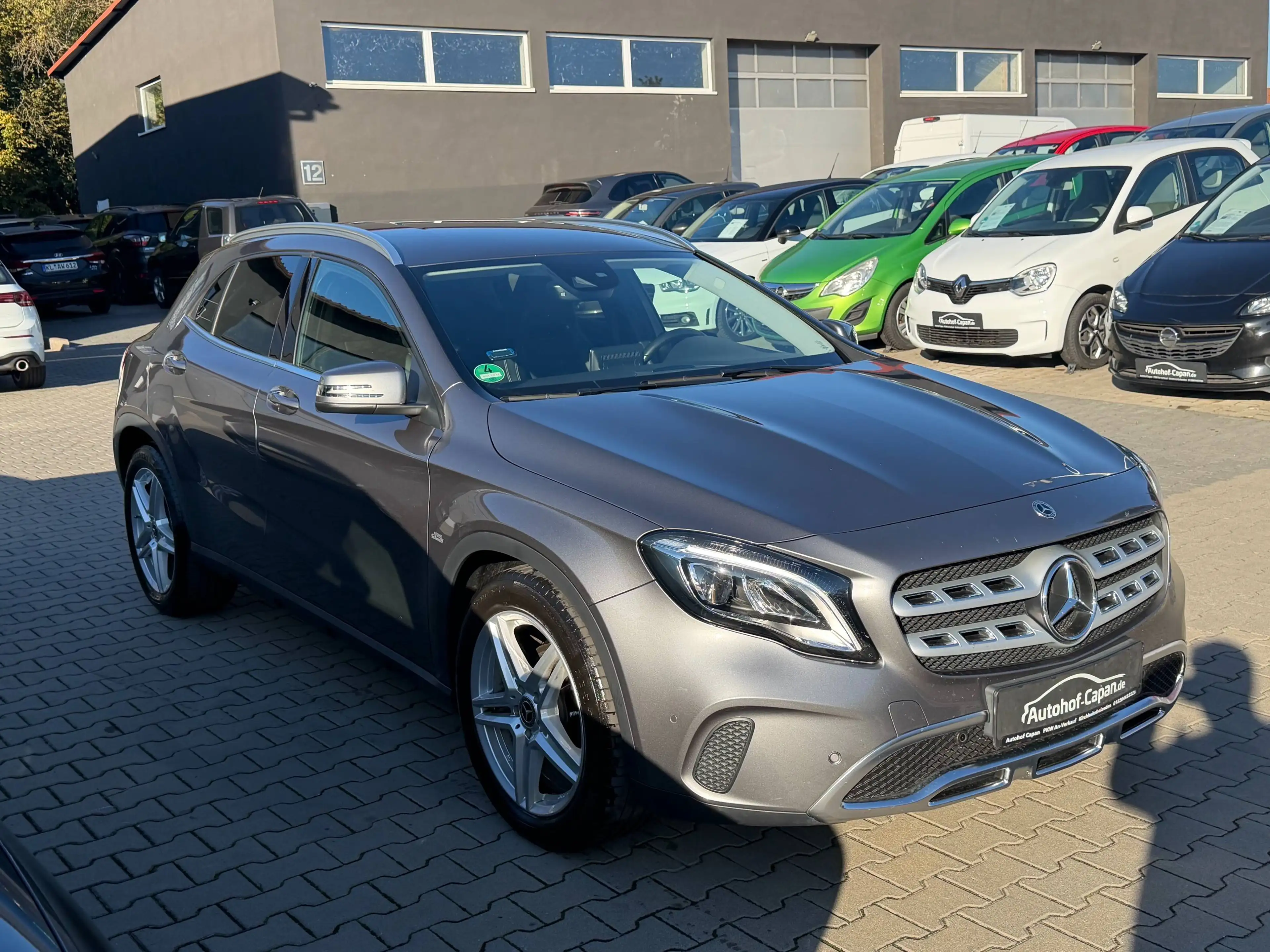 Mercedes-Benz GLA 200 GLA 200/Automatik/R-Kamera/T.Leder/2.Ha/Eu6/AHK — photo 3