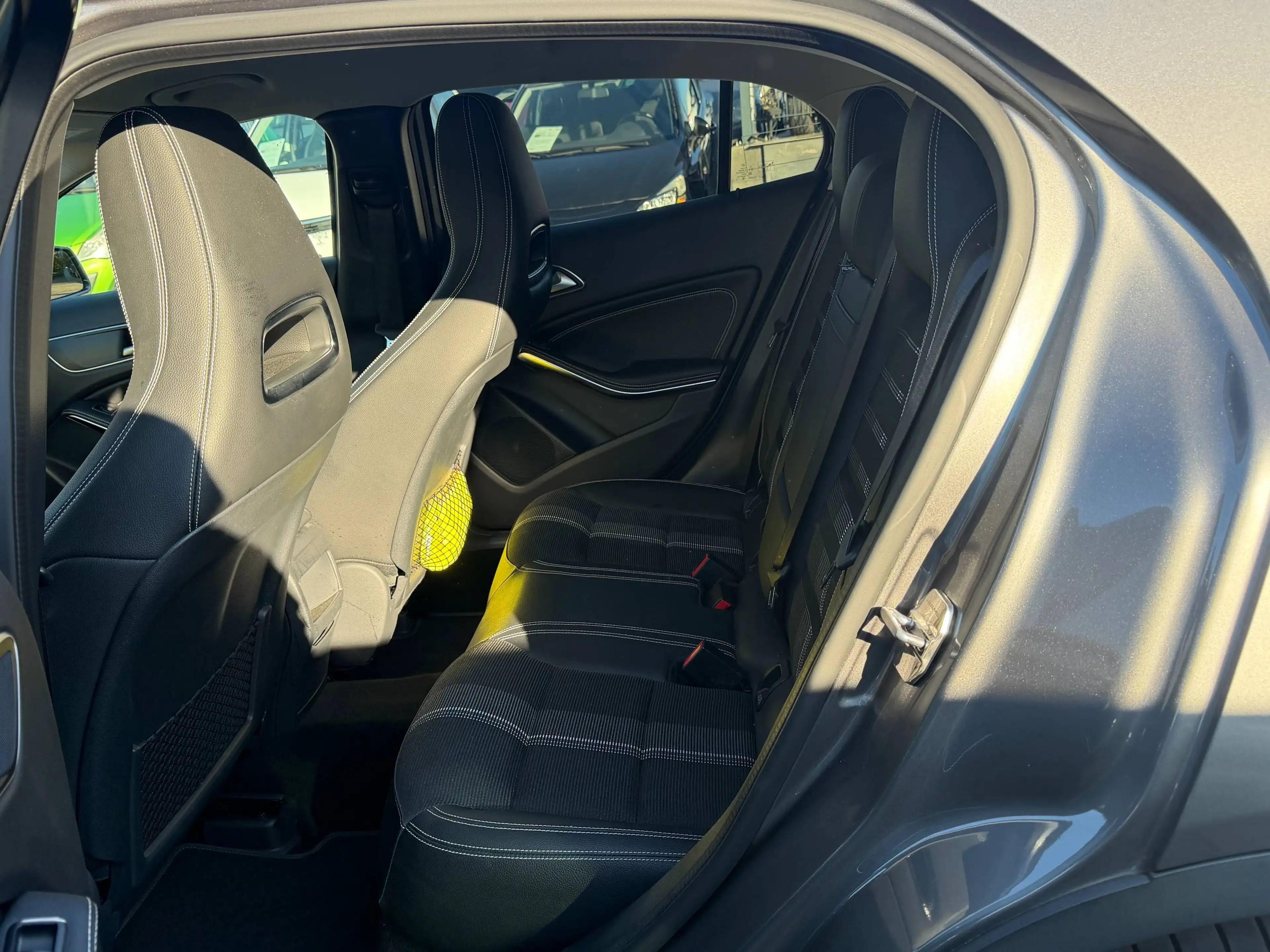Mercedes-Benz GLA 200 GLA 200/Automatik/R-Kamera/T.Leder/2.Ha/Eu6/AHK — photo 11