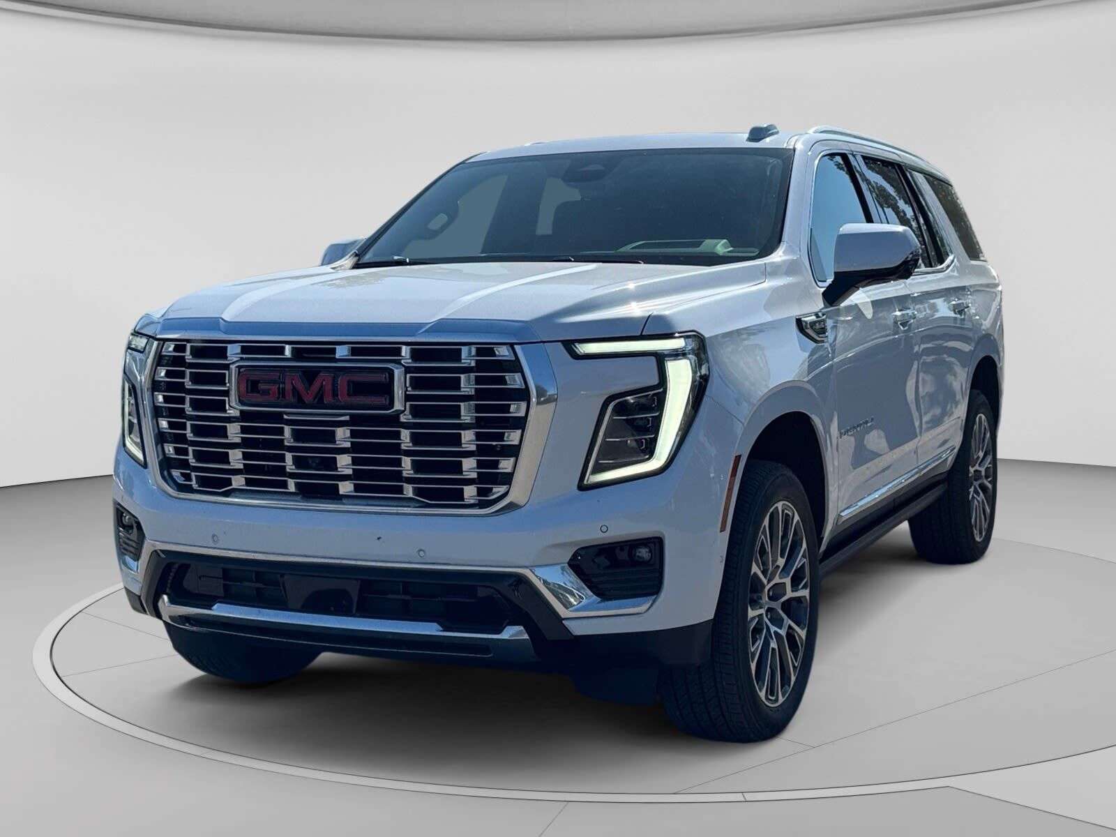 2026 GMC Yukon OWNER OWNER - NO ACCIDENTS - LOW MILEAGE