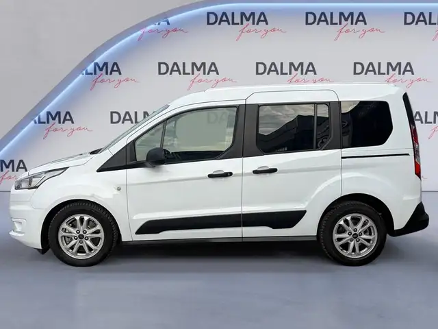 Ford Transit Connect view 2