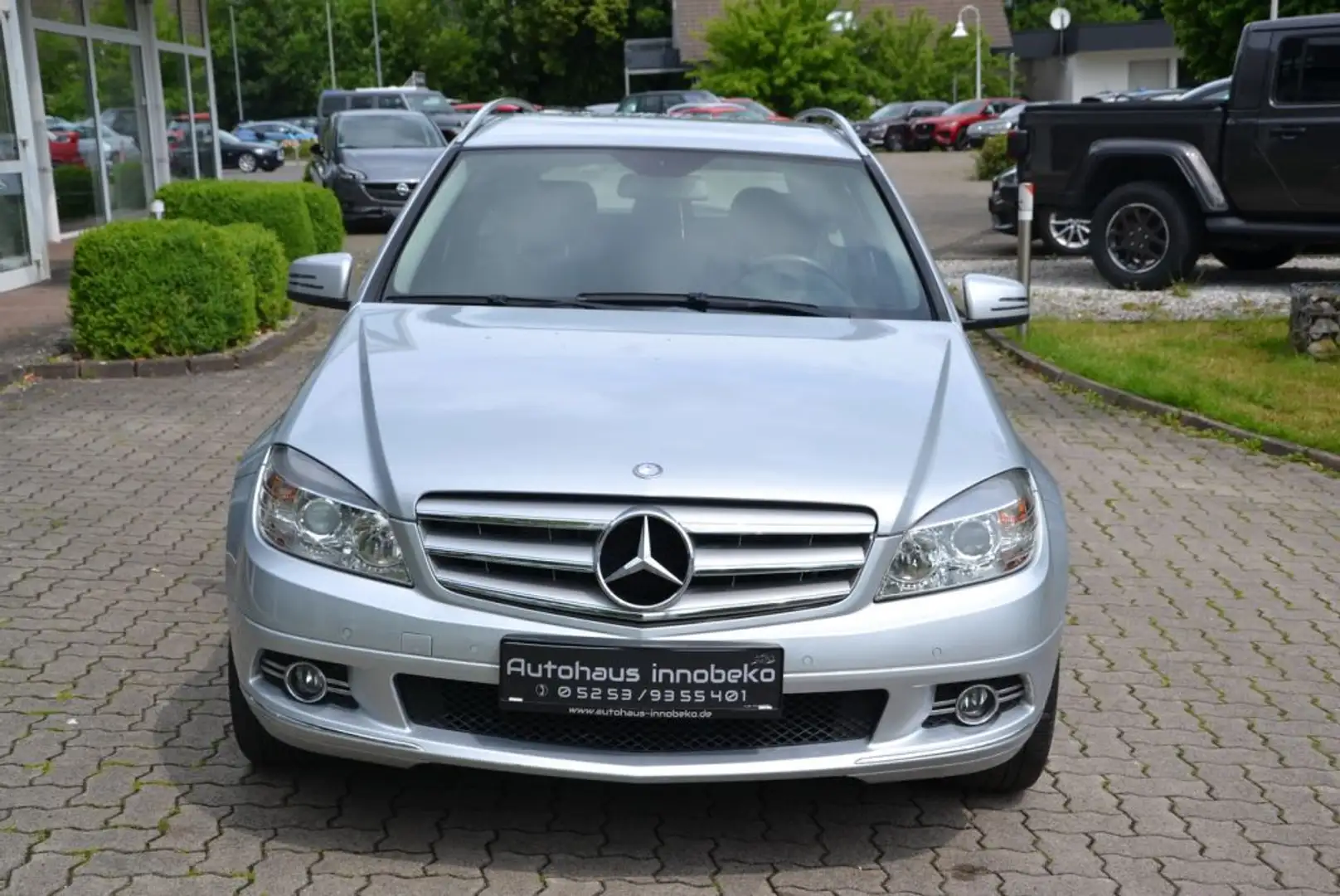 Mercedes-Benz C 250 CGI T Automatik BlueEFFICIENCY Avantgarde*Navi*Sit - 2