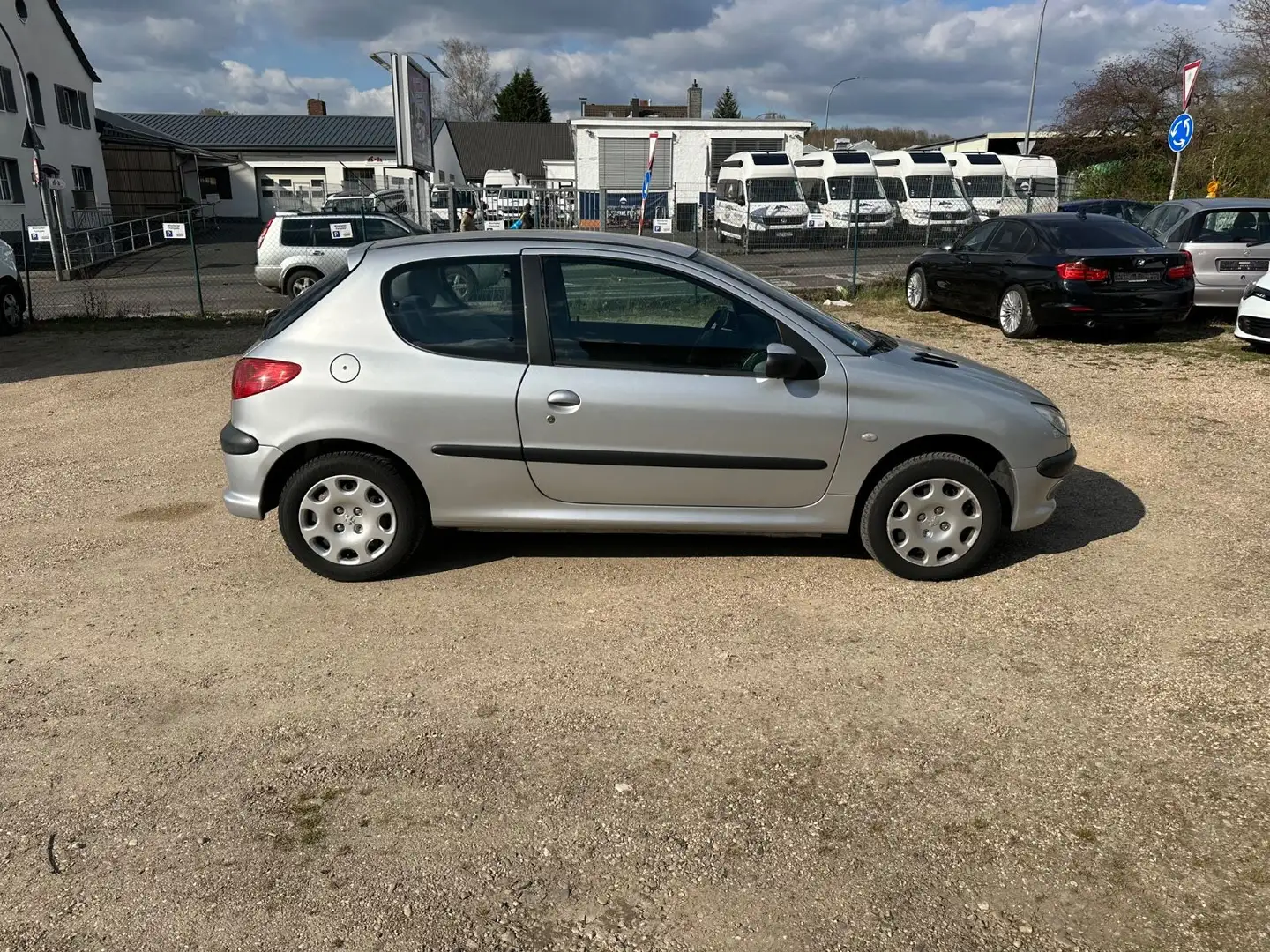 Peugeot 206 1.4***AUTOMATIK****TÜV NEU***KLIMA**3. HAND* Stříbrná - 2