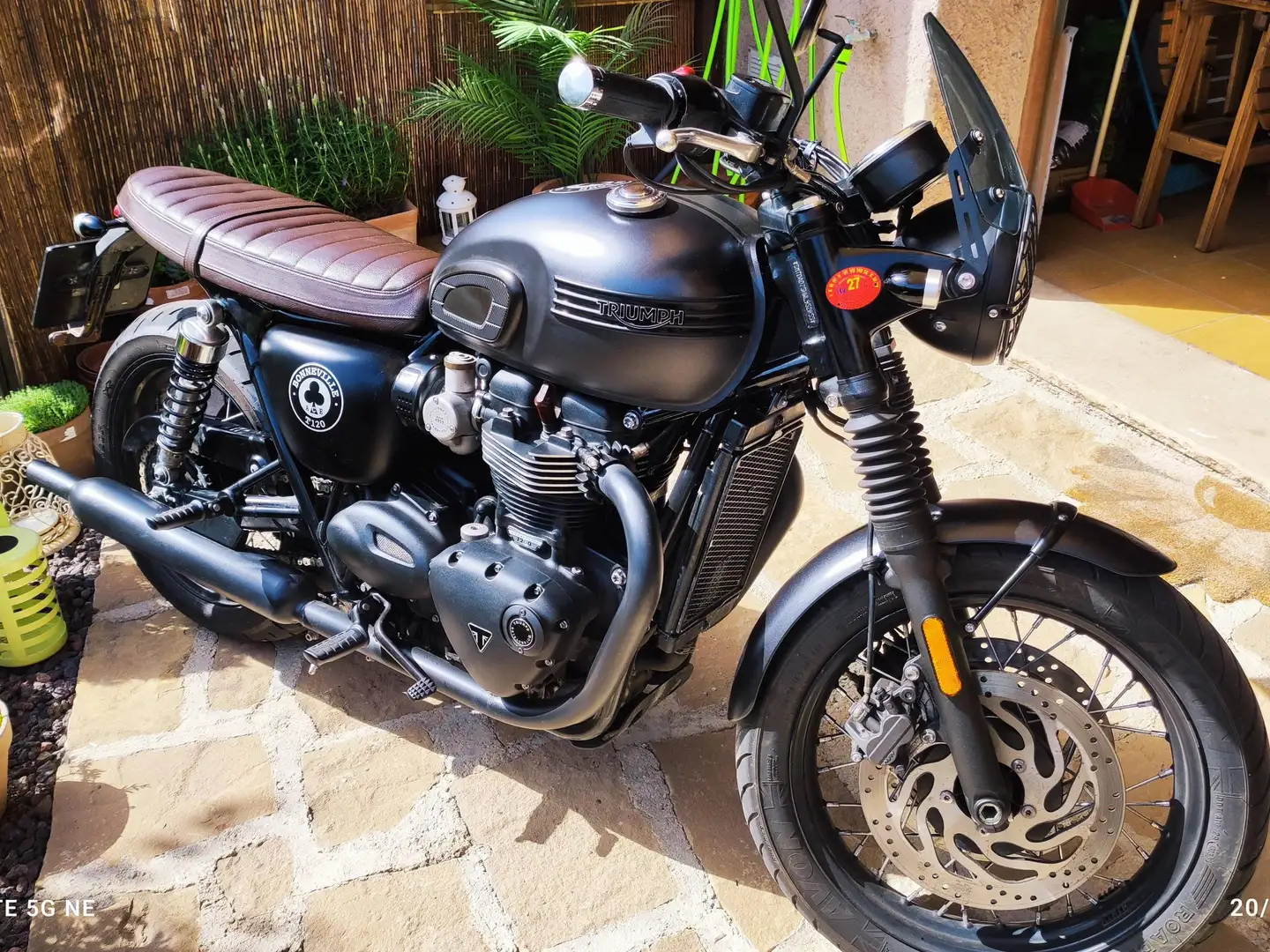 Triumph Bonneville T120 Ace - 2