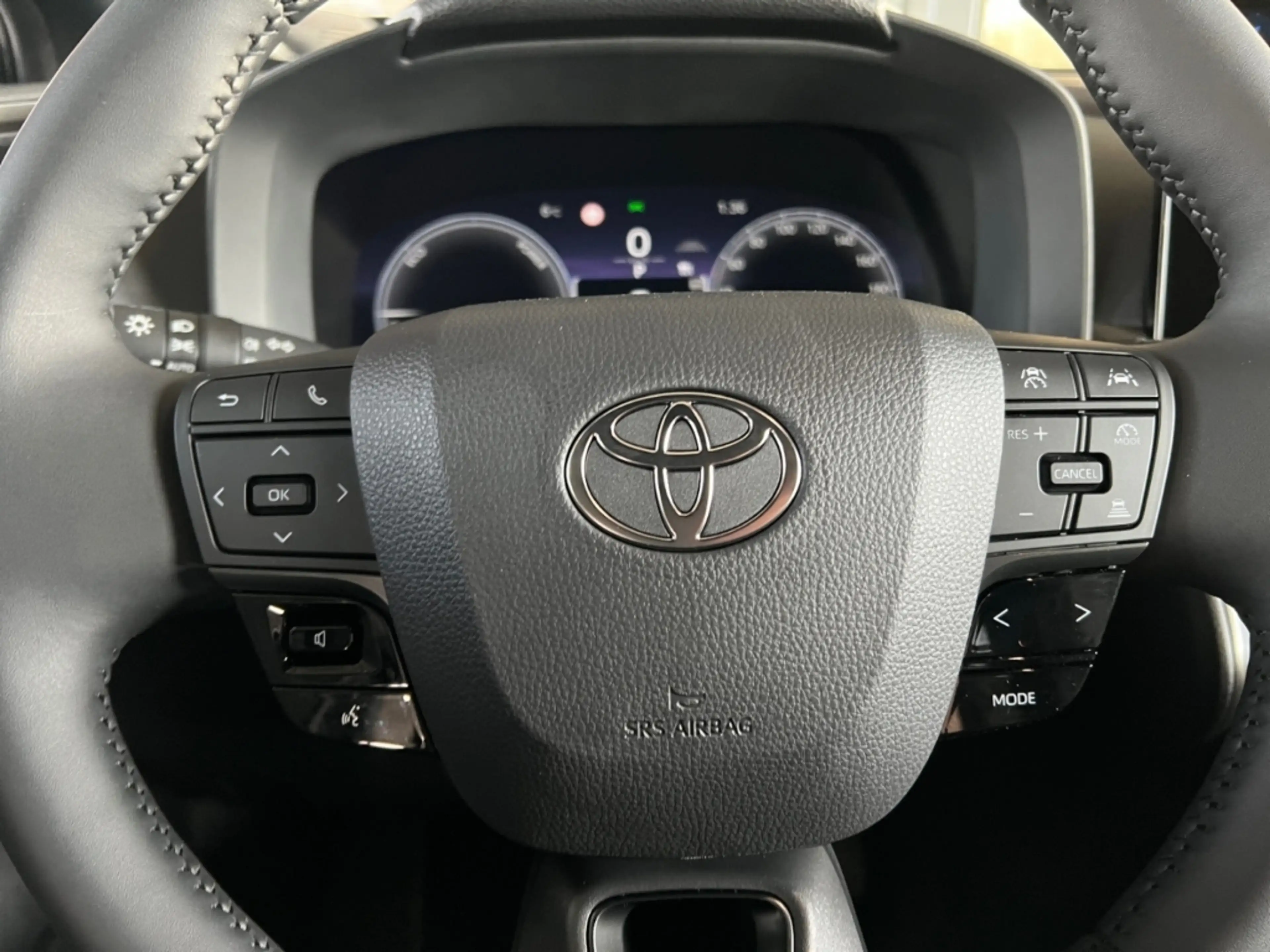 Toyota C-HR 1.8 Hybrid Teamplayer *ACC*PDC*RCam*SHZ* — photo 15