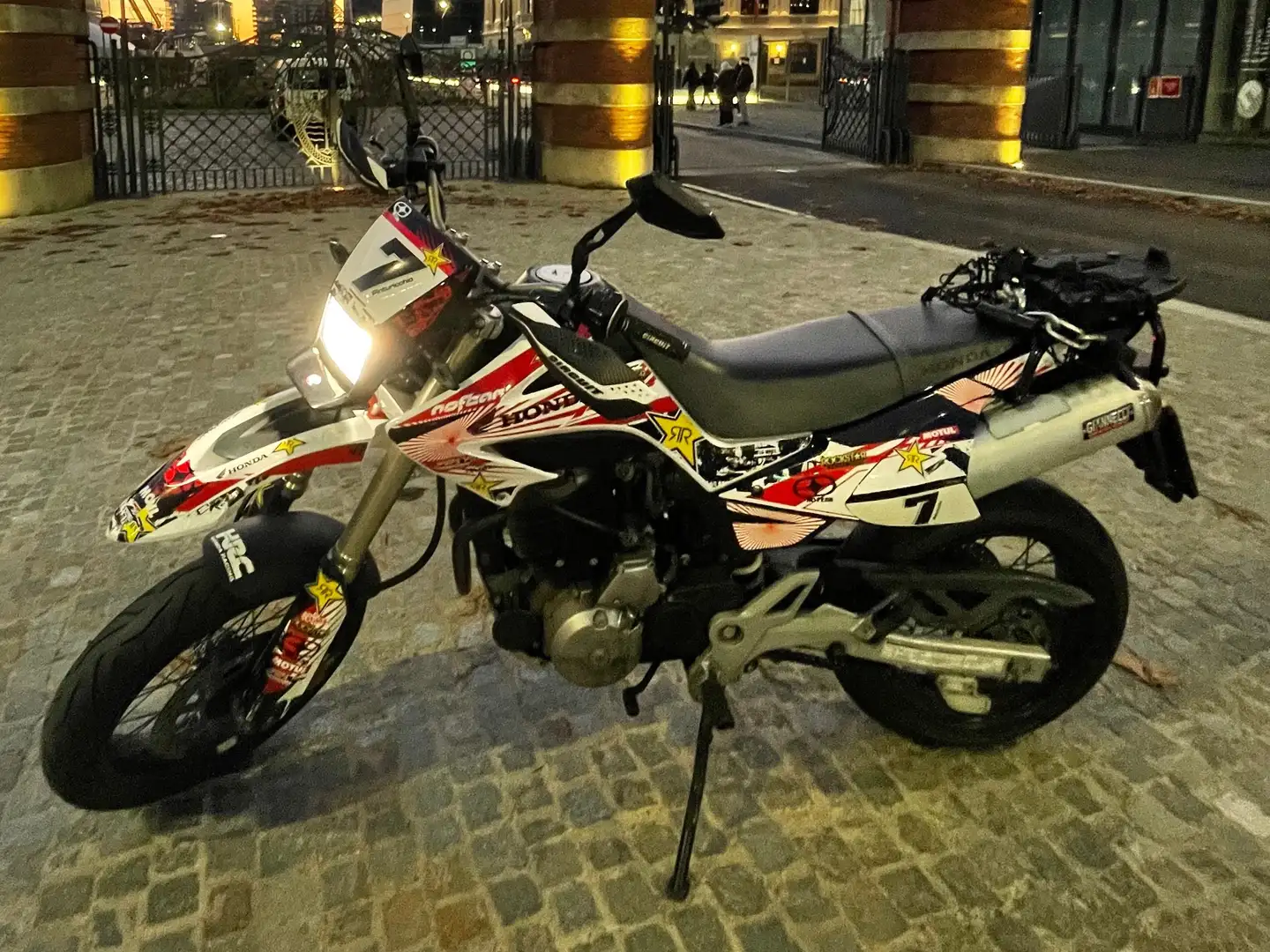Honda FMX 650 Weiß - 1