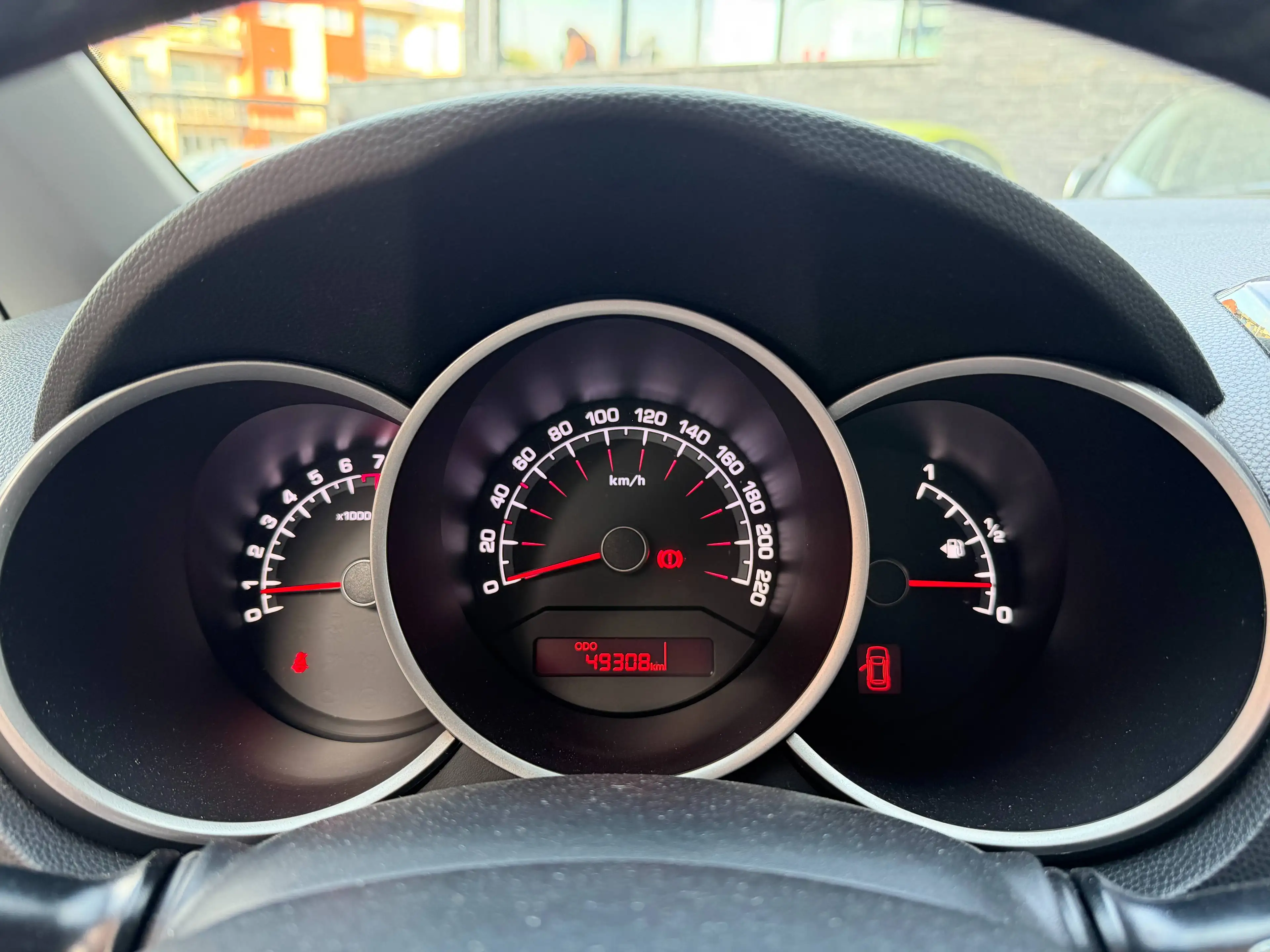 Kia Venga 1.4i-GPS-CAMERA-JANTES + CARNET COMPLET ! — photo 12