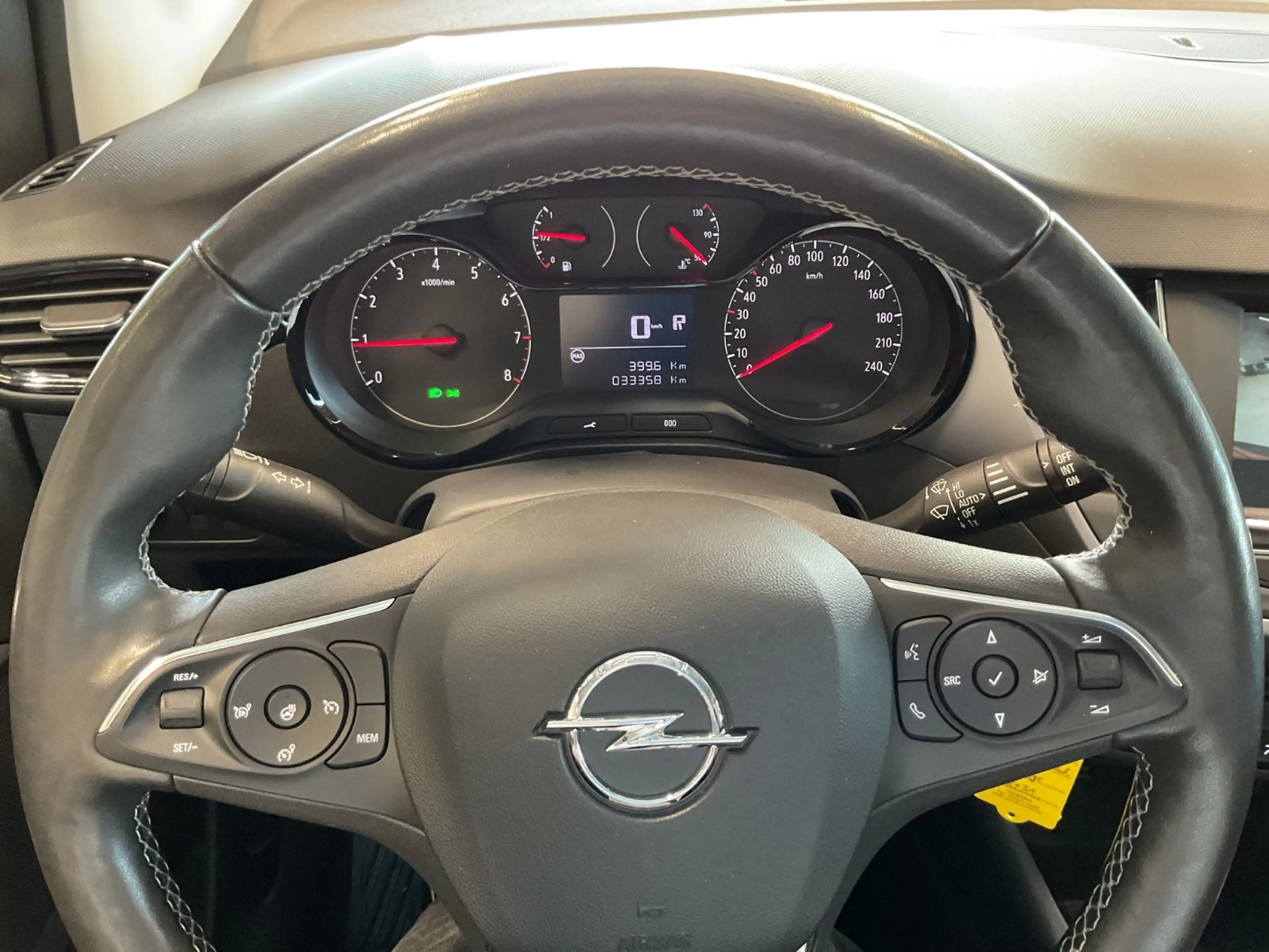 Opel Crossland X 1.2 T Edition Kamera LED Sitzh. GRA — photo 13