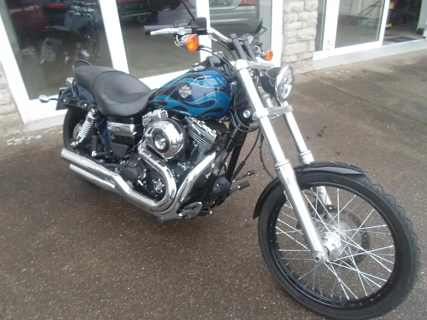 Harley-Davidson Dyna Wide Glide Blue - 1