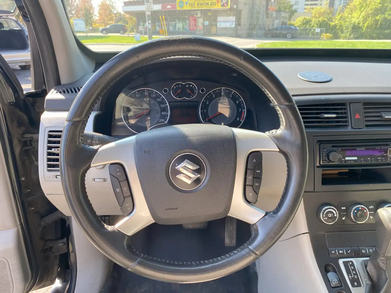 Suzuki XL-7 снимка Suzuki XL-7