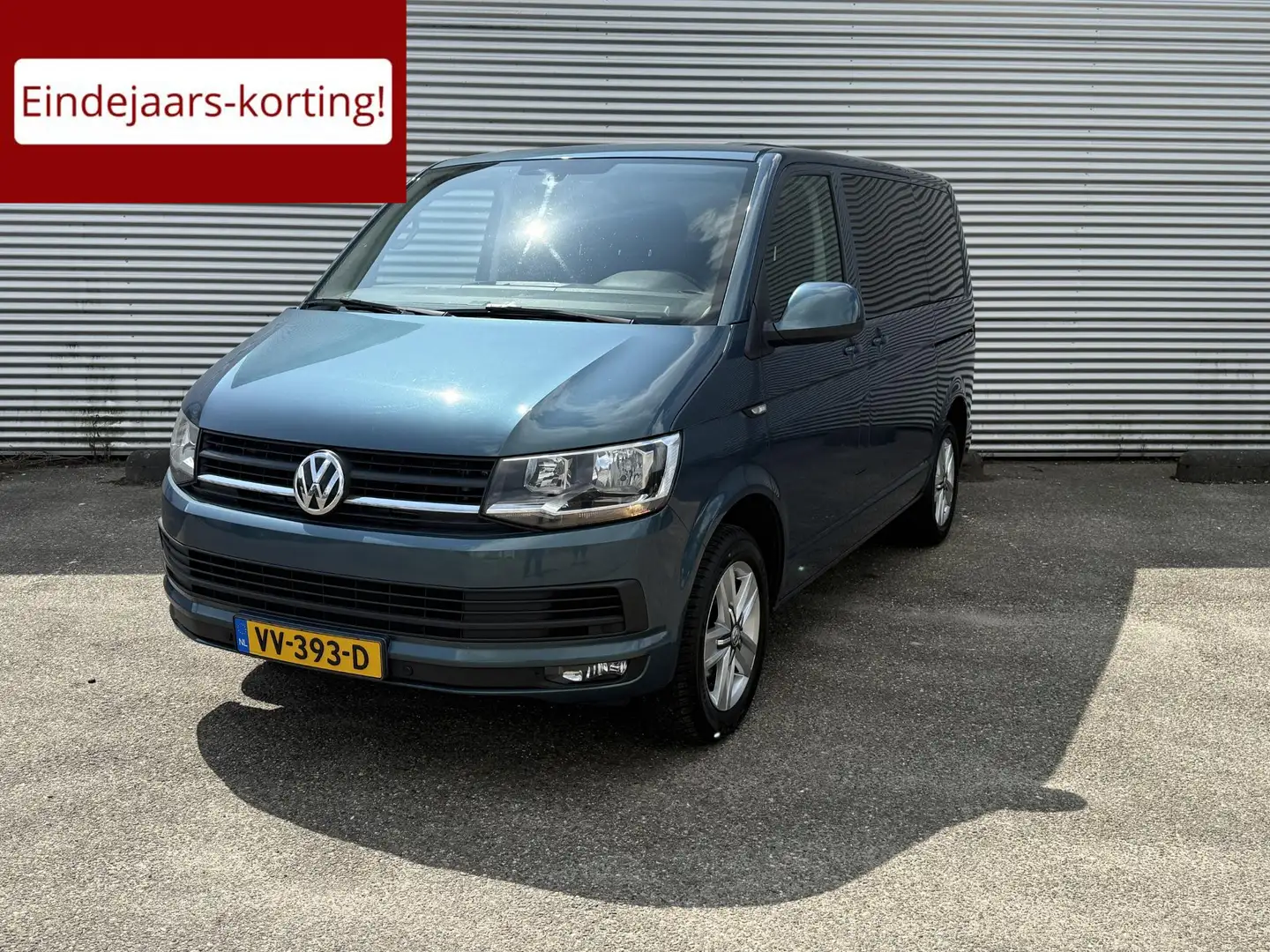 Volkswagen T6 Transporter 2.0 TDI L1H2 Highline|Automaat|2x Schuifdeur Groen - 1