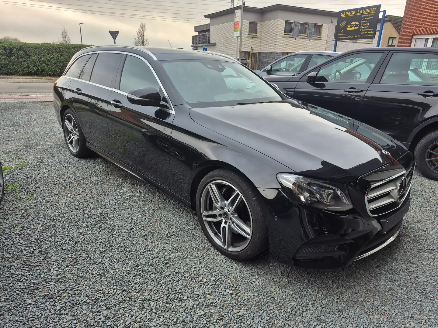 Mercedes-Benz E 220 E 220 d Business Solution AMG (EU6d-TEMP Noir - 2