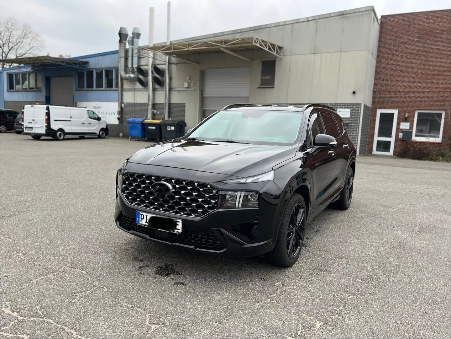 Hyundai SANTA FE Signature Plug-In Hybrid 4WD , BLACKLINE !!! Schwarz - 1