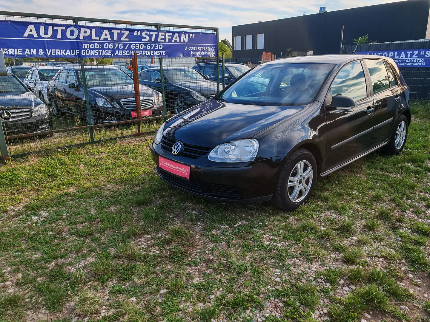 Volkswagen Golf 1.9 TDI Schwarz - 2