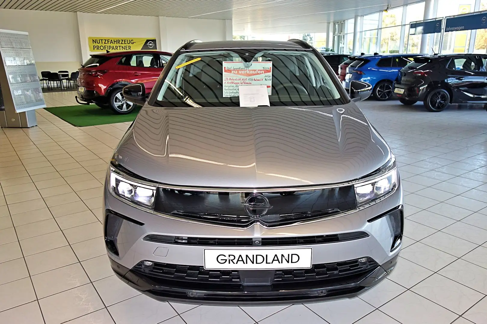 Opel Grandland 1.2 AT8 GS Matrixlicht,360°Kamera,el.Heckklappe Grau - 2