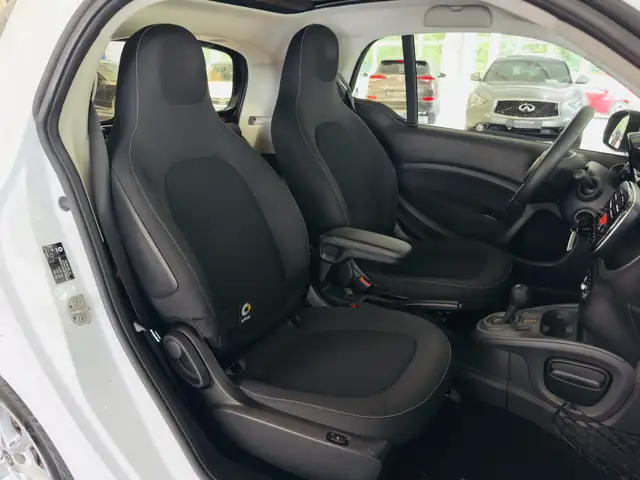 Smart Fortwo view 9