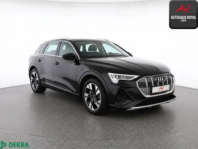 Audi E-Tron view 7