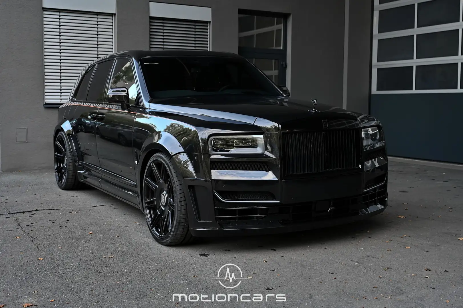 Rolls-Royce Cullinan BLACK BADGE NOVITEC OVERDOSE WIDEBODY EXP € 449.9 Schwarz - 1