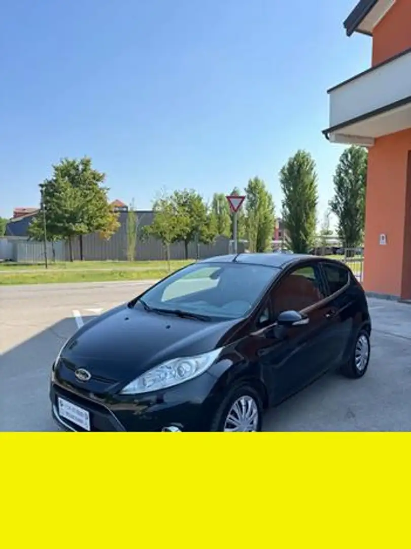 Ford Fiesta - 1