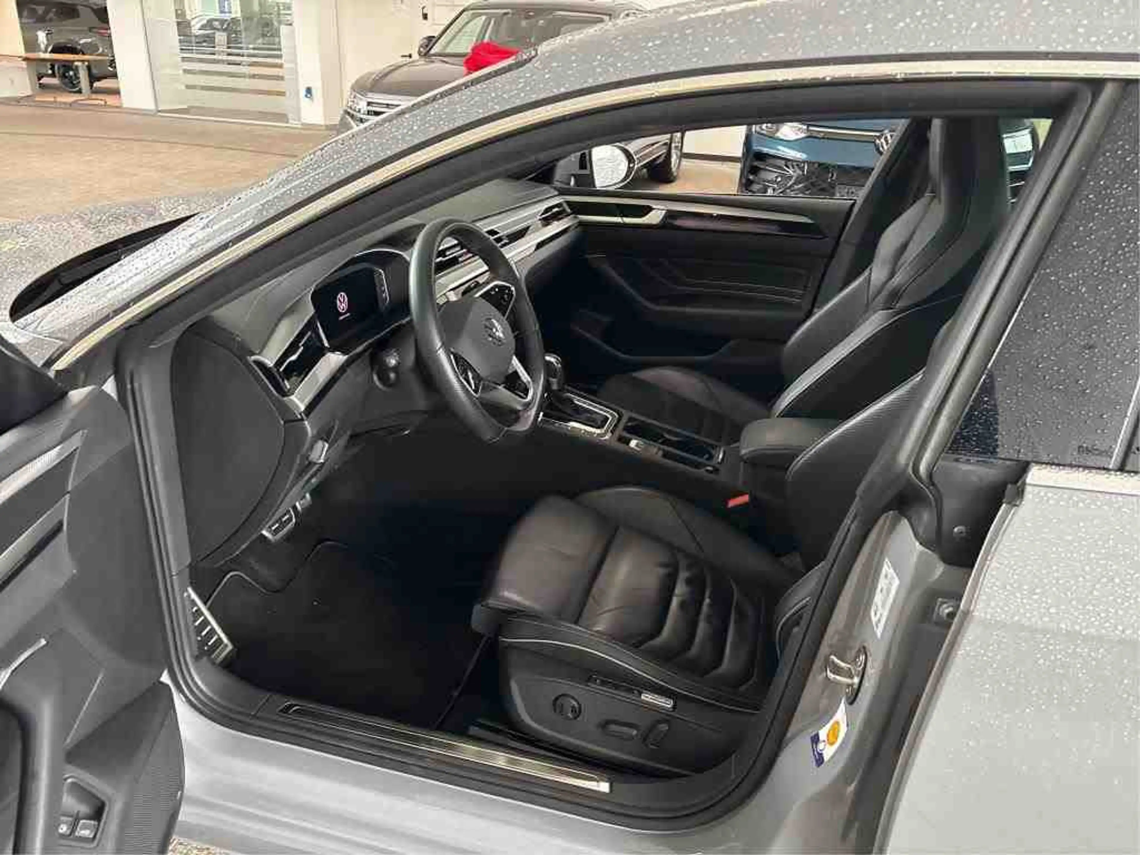 Volkswagen Arteon SB R-Line 1.4TSI eHybrid +STDHZ+LEDER+ — photo 4