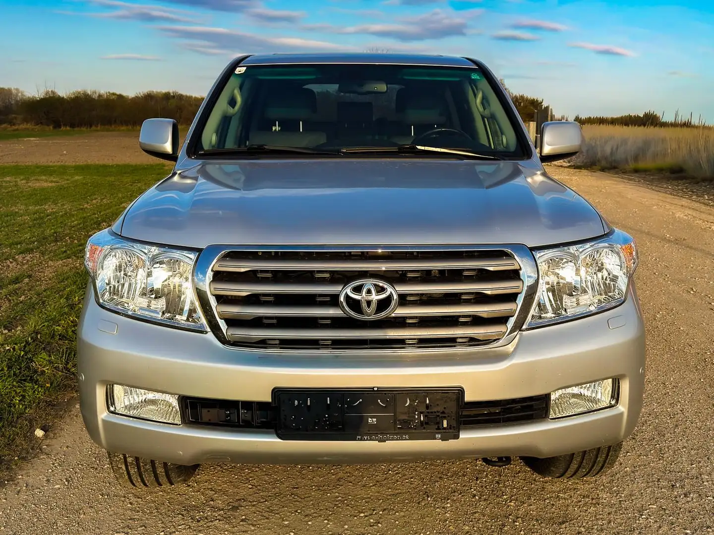Toyota Land Cruiser Landcruiser 400 4,5 D-4D V8 Silber - 2