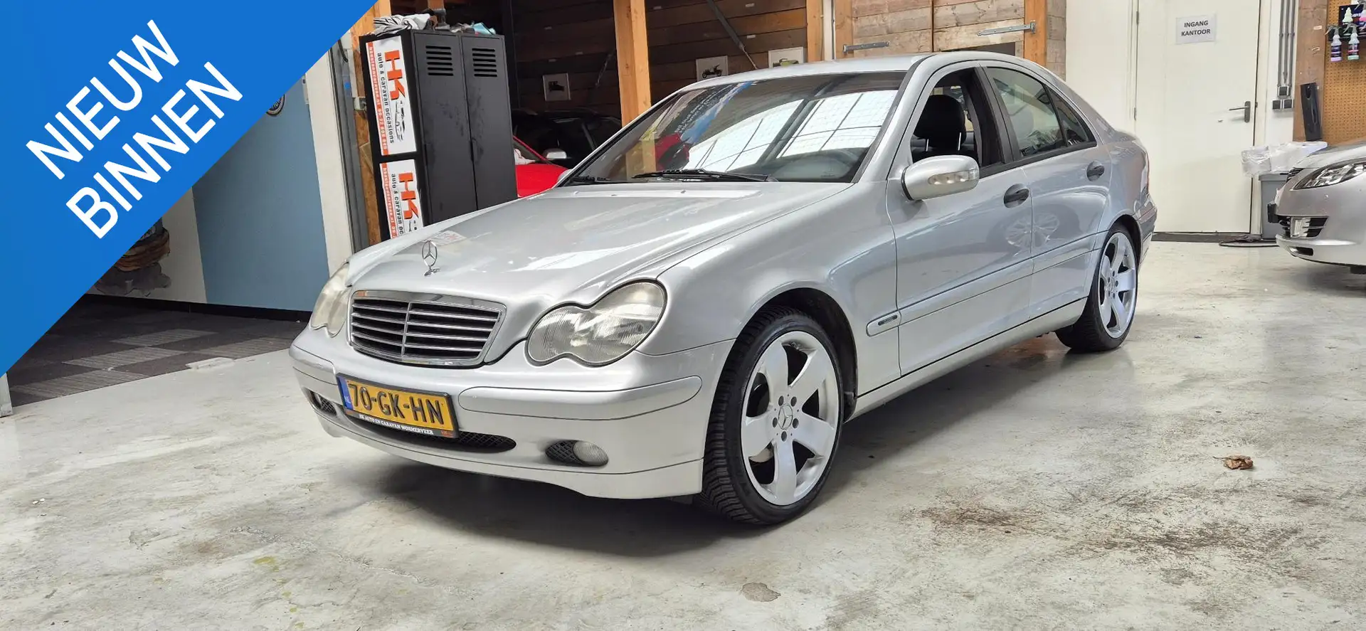Mercedes-Benz C 180 Classic 18" Velgen, applecarplay/android auto, Blu Gris - 1