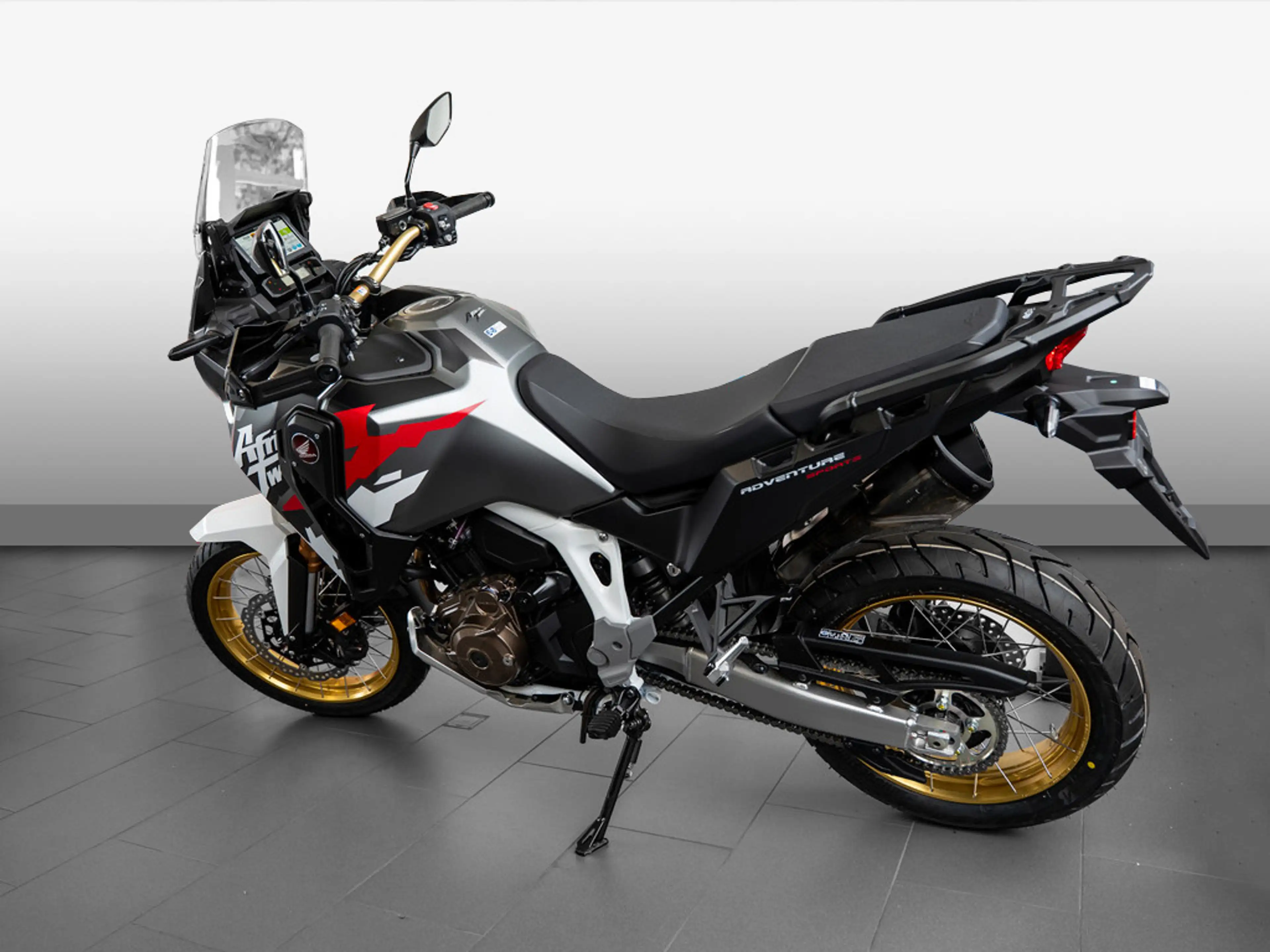 Honda CRF 1100 L Africa Twin LED Adventure — photo 2