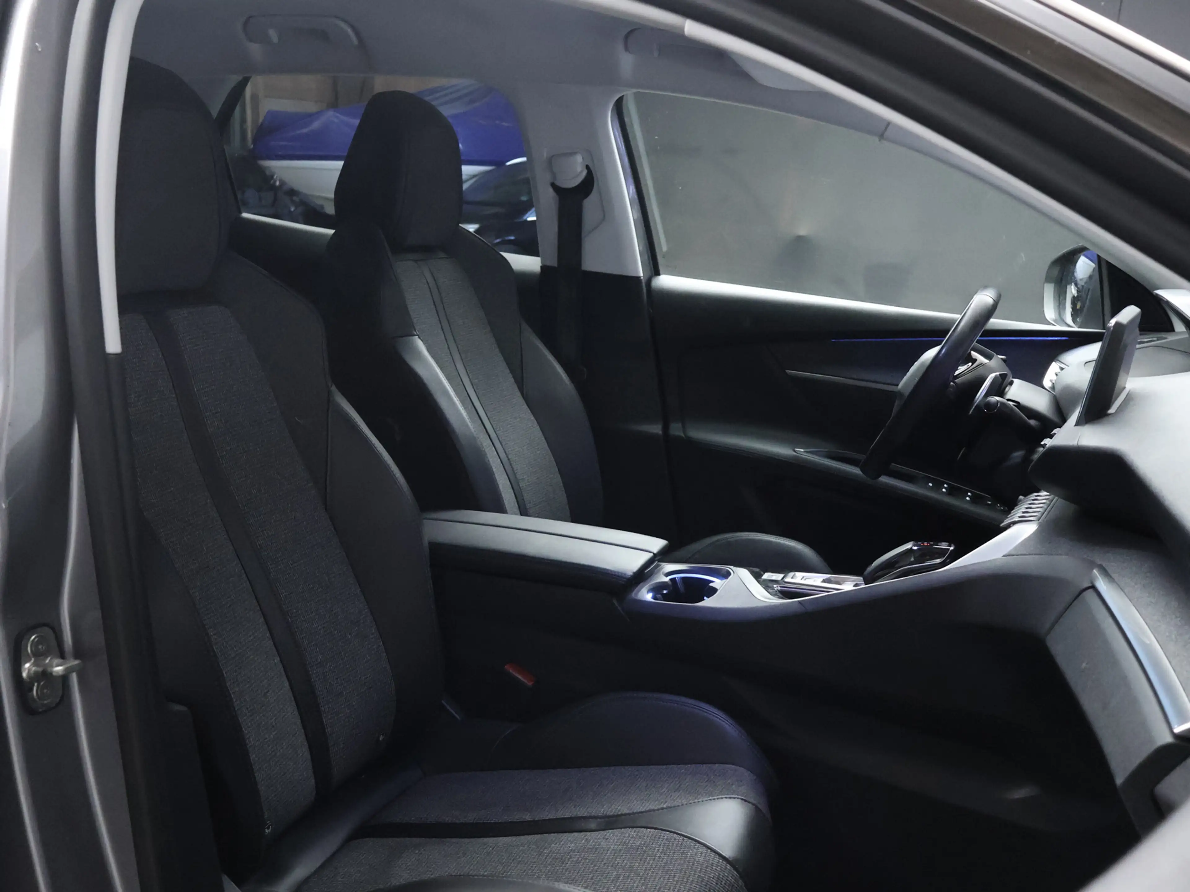 Peugeot 3008 1.2 PureTech Crossway Sport (APPLE CARPLAY,NAVI,CA — photo 27
