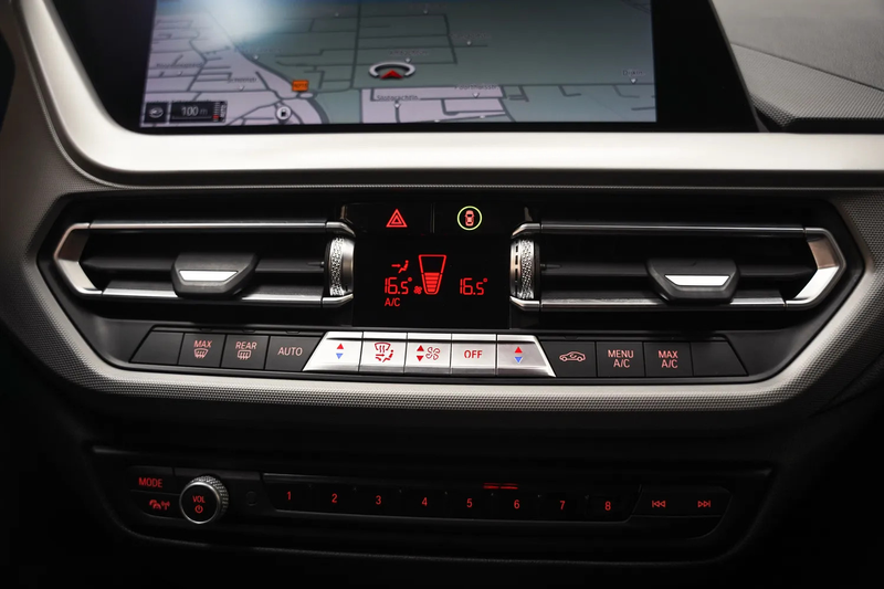BMW 120 1-serie 120i Executive Edition Shadow Aut. [ Navi — photo 8