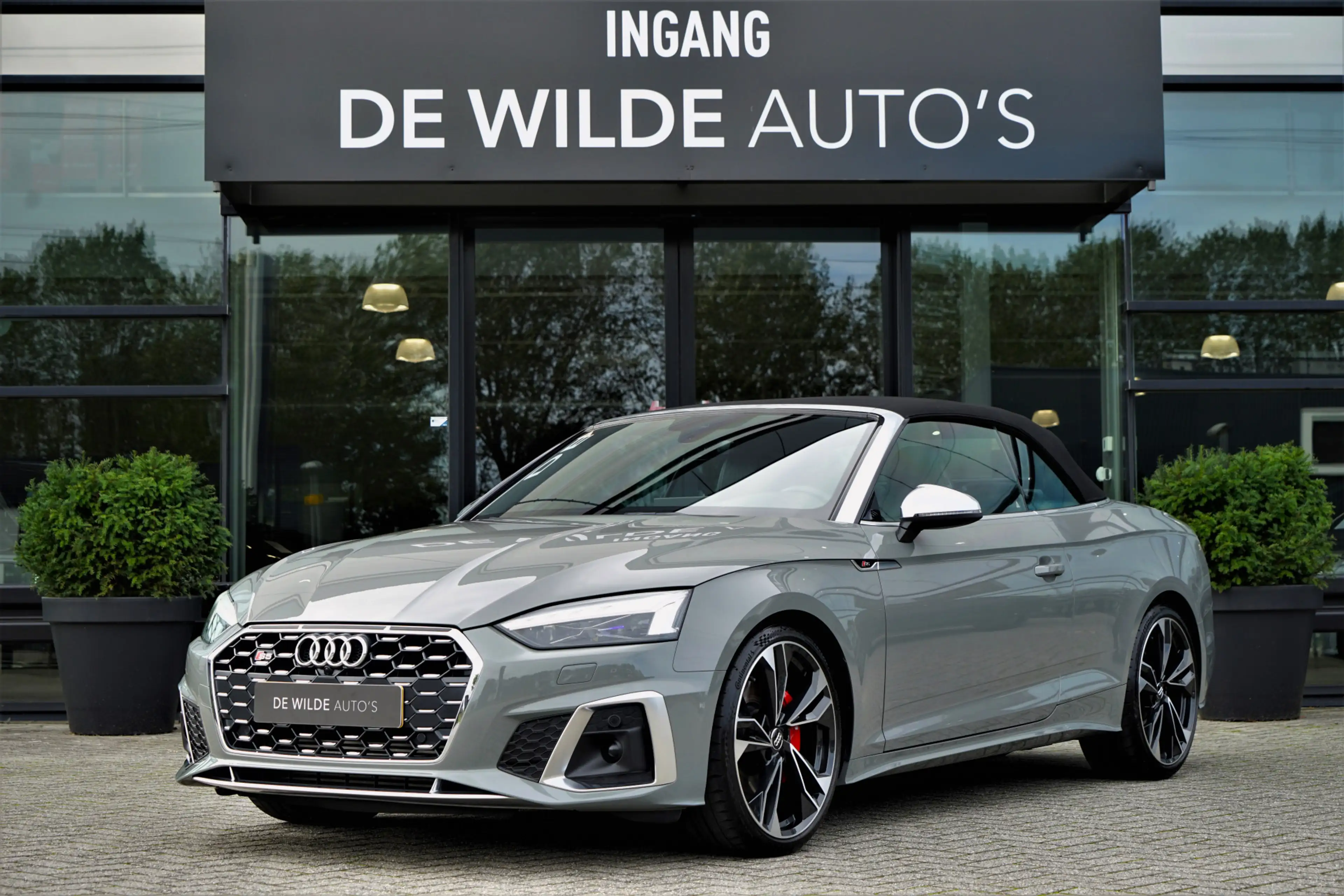 Audi A5 Cabriolet 3.0 TFSI S5 quattro RS-seats Massage B&O