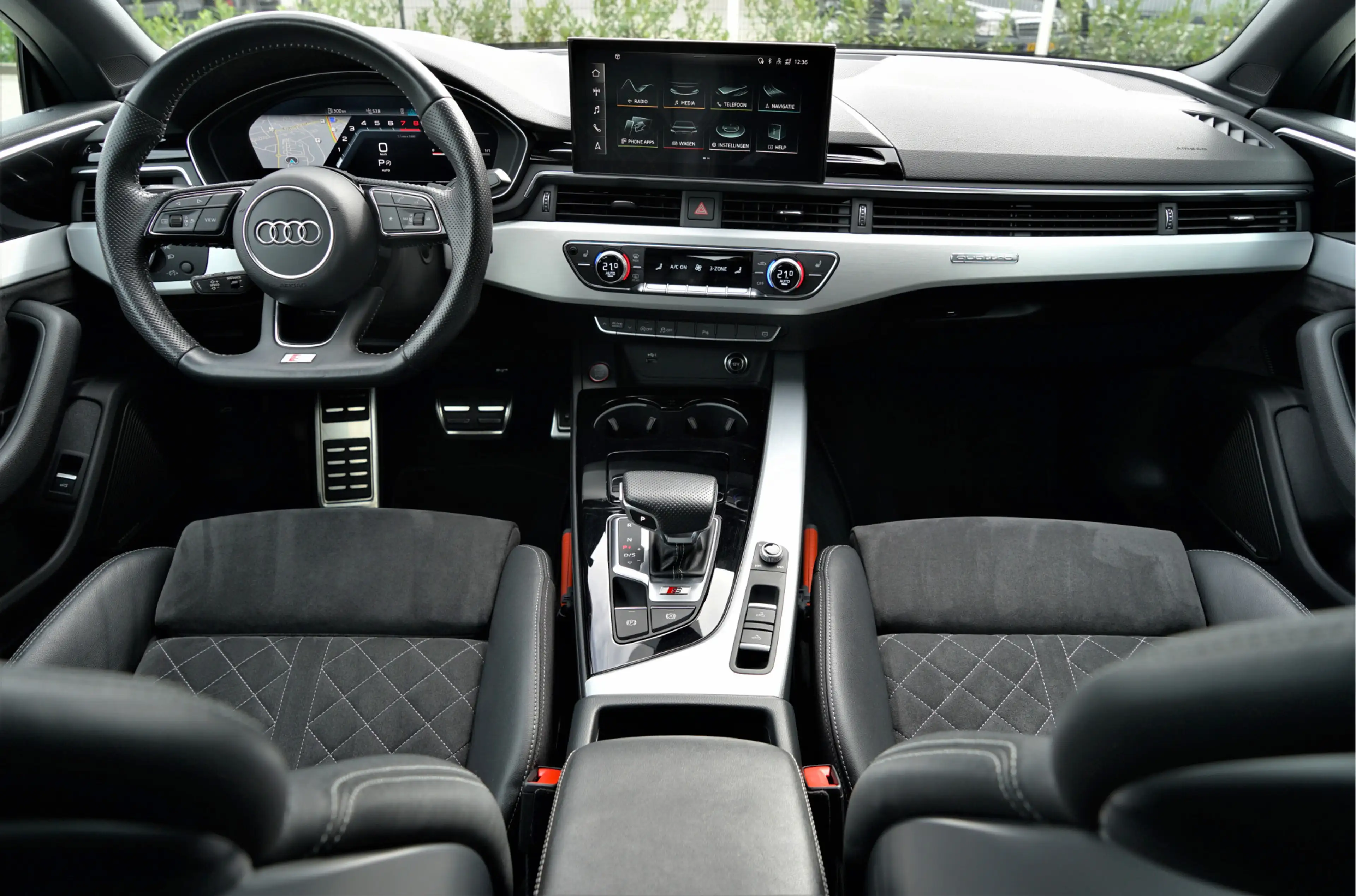 Audi A5 Cabriolet 3.0 TFSI S5 quattro RS-seats Massage B&O — photo 6