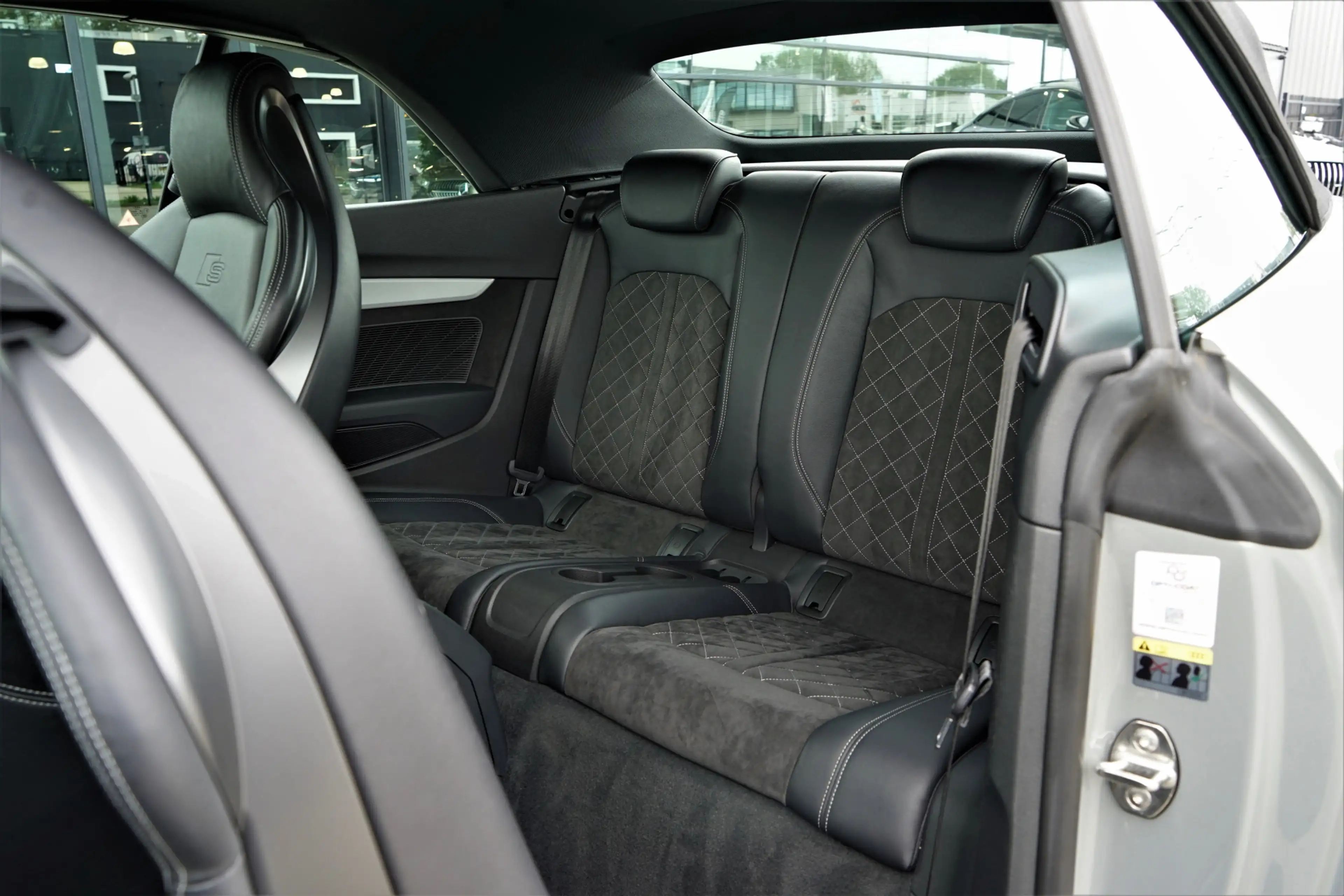Audi A5 Cabriolet 3.0 TFSI S5 quattro RS-seats Massage B&O — photo 8