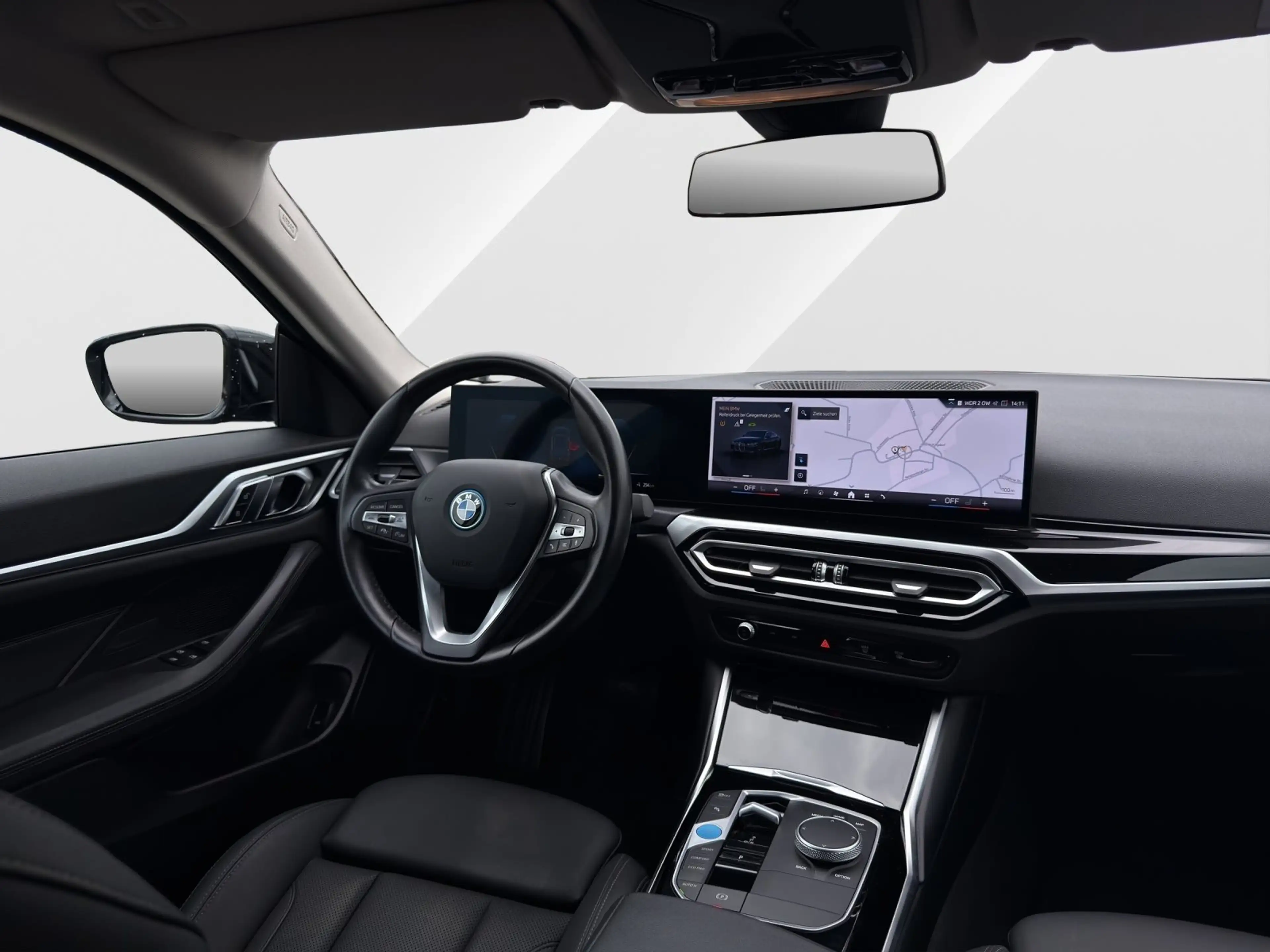 BMW i4 eDrive35 Gran Coupé — photo 9